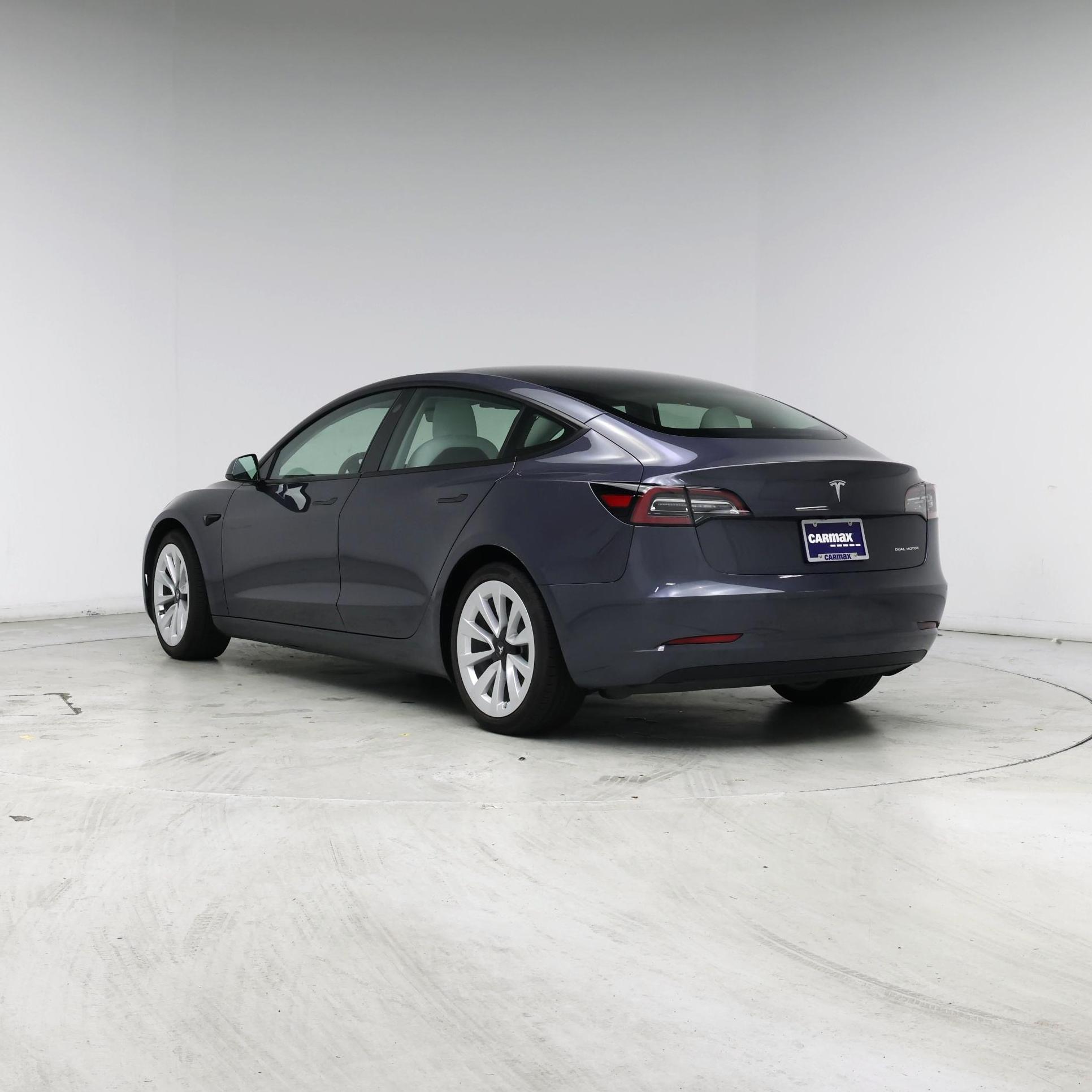 Thumbnail: 2022 Tesla Model 3 - 2