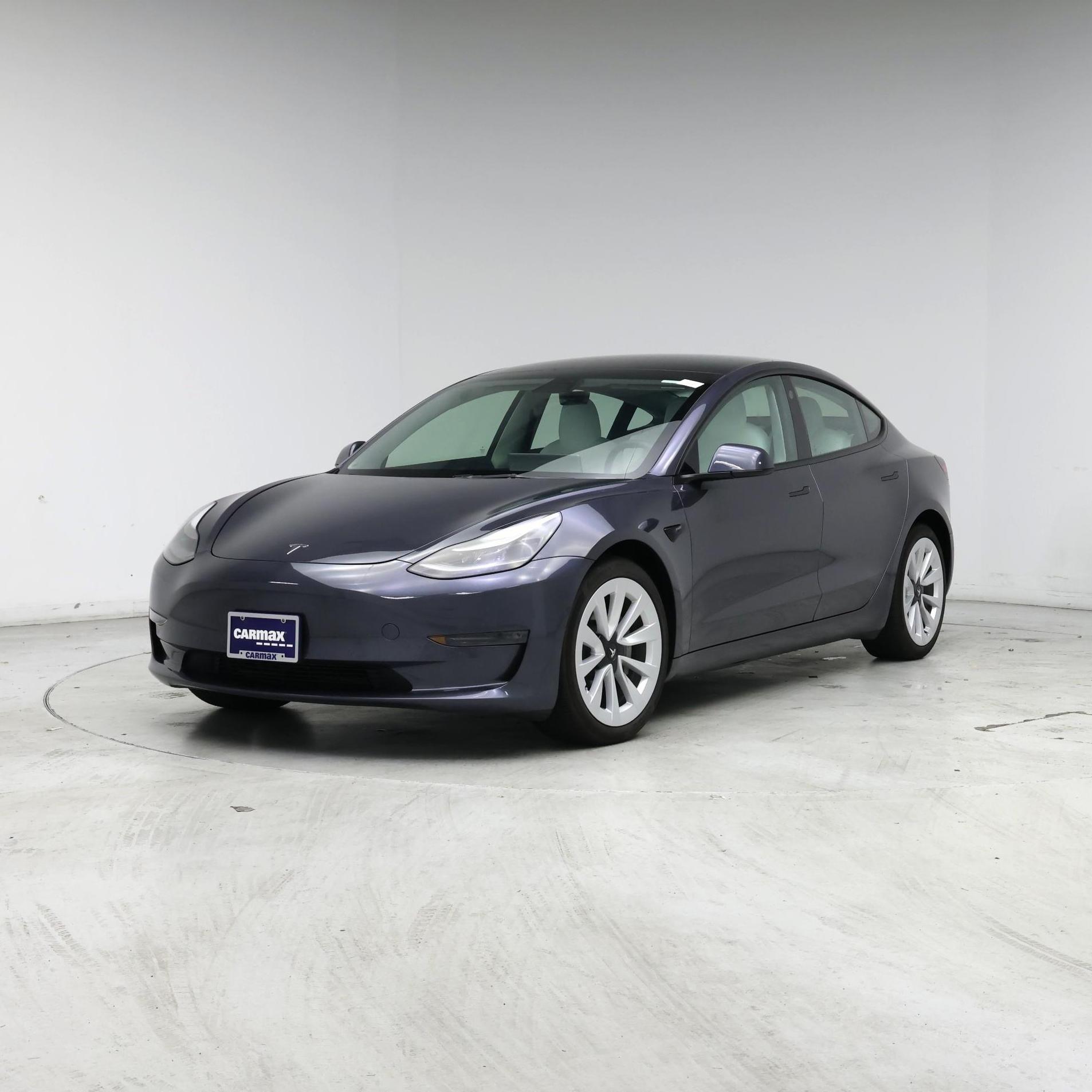 Thumbnail: 2022 Tesla Model 3 - 4