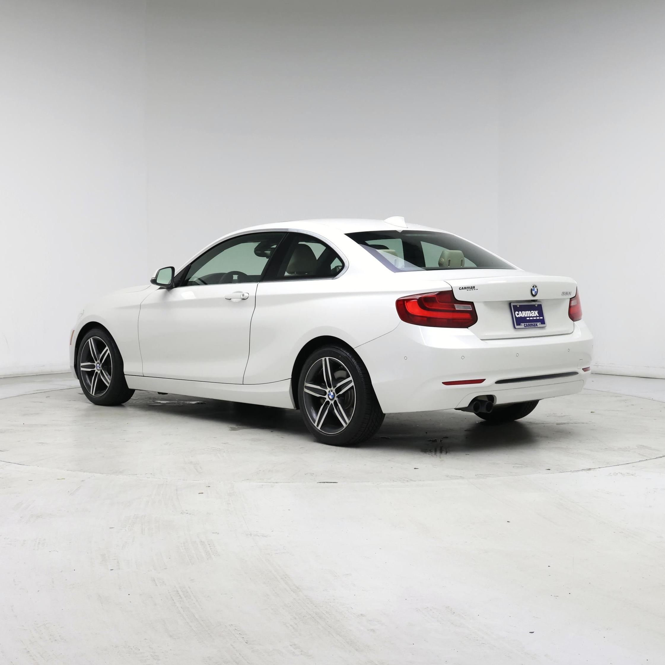 Thumbnail: 2017 BMW 2 Series - 2