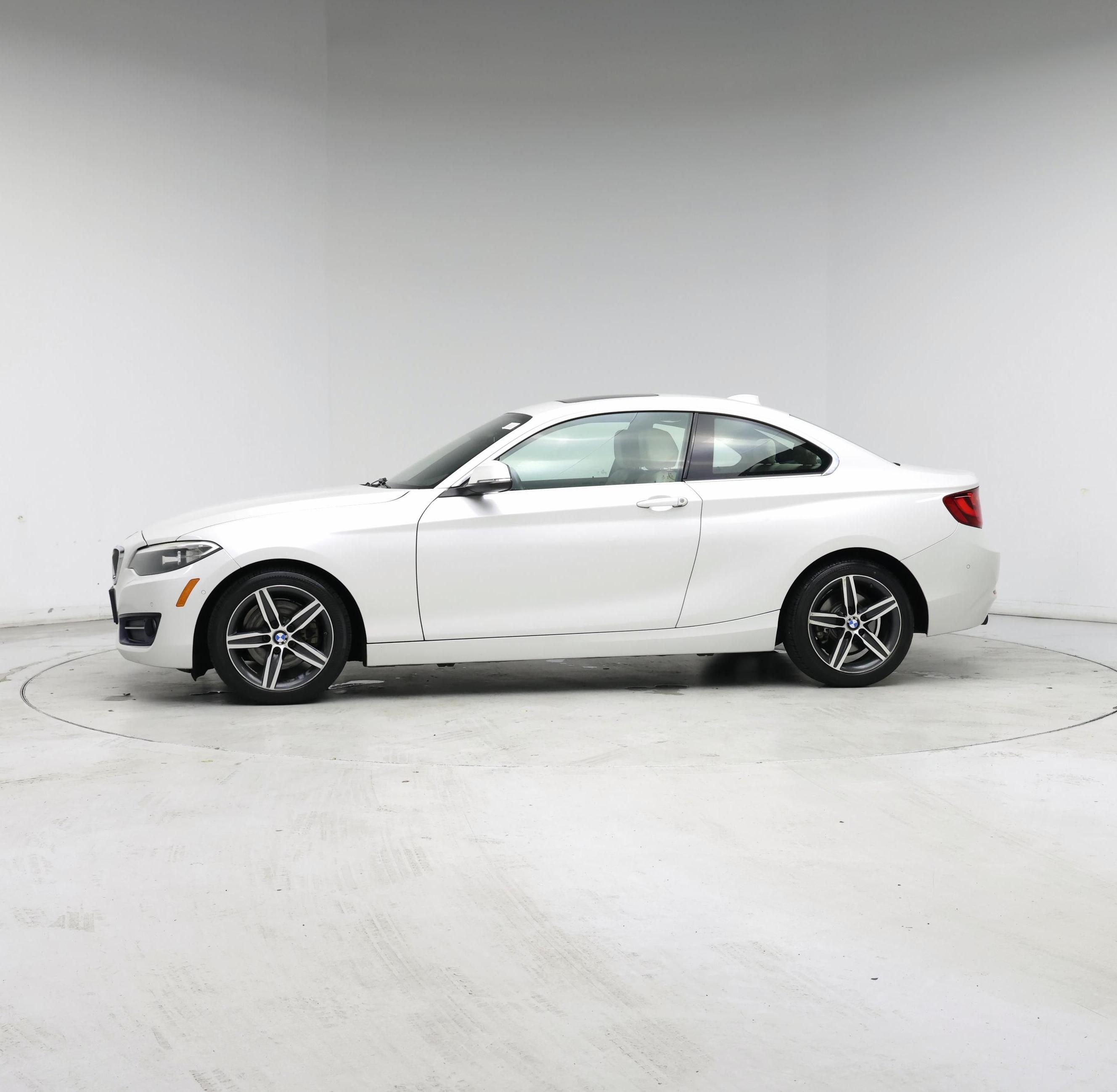 Thumbnail: 2017 BMW 2 Series - 3