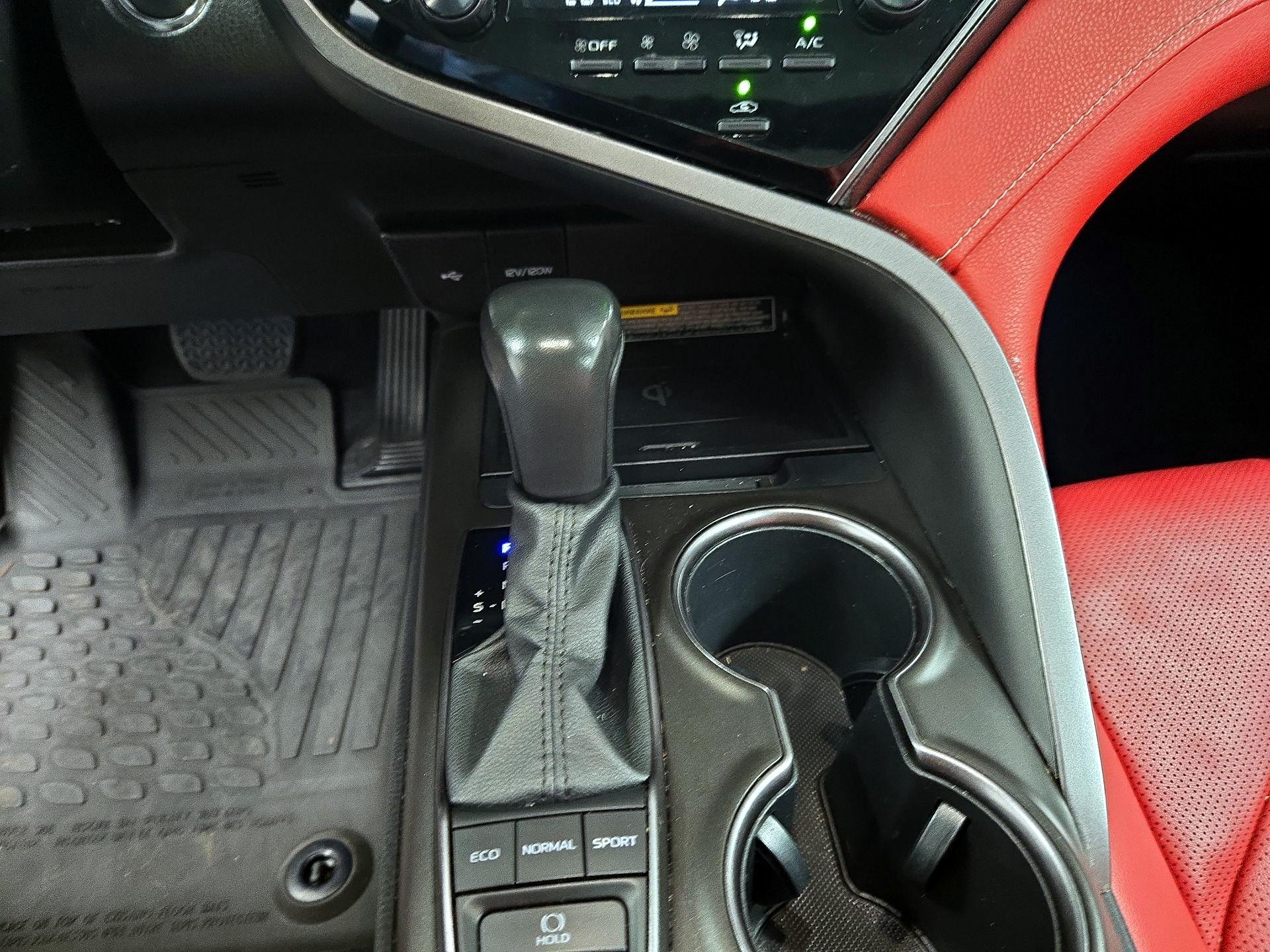 Thumbnail: 2021 Toyota Camry - 18