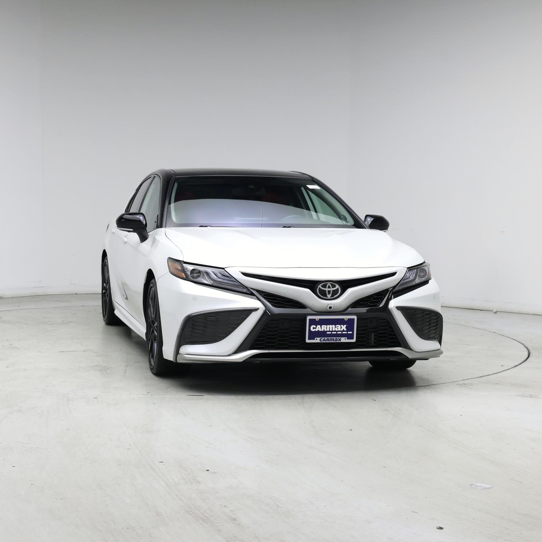 Thumbnail: 2021 Toyota Camry - 5
