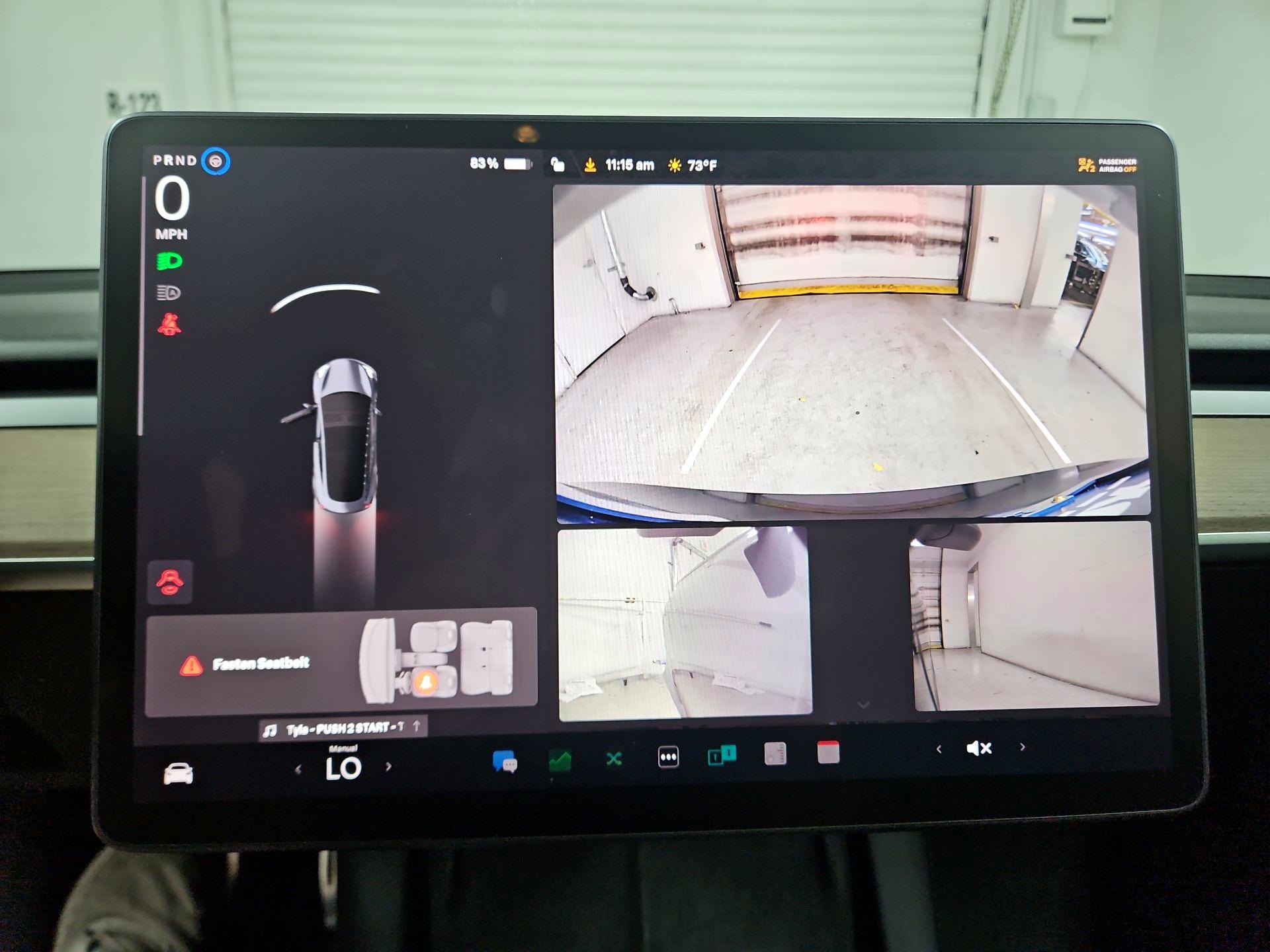 Thumbnail: 2022 Tesla Model 3 - 14