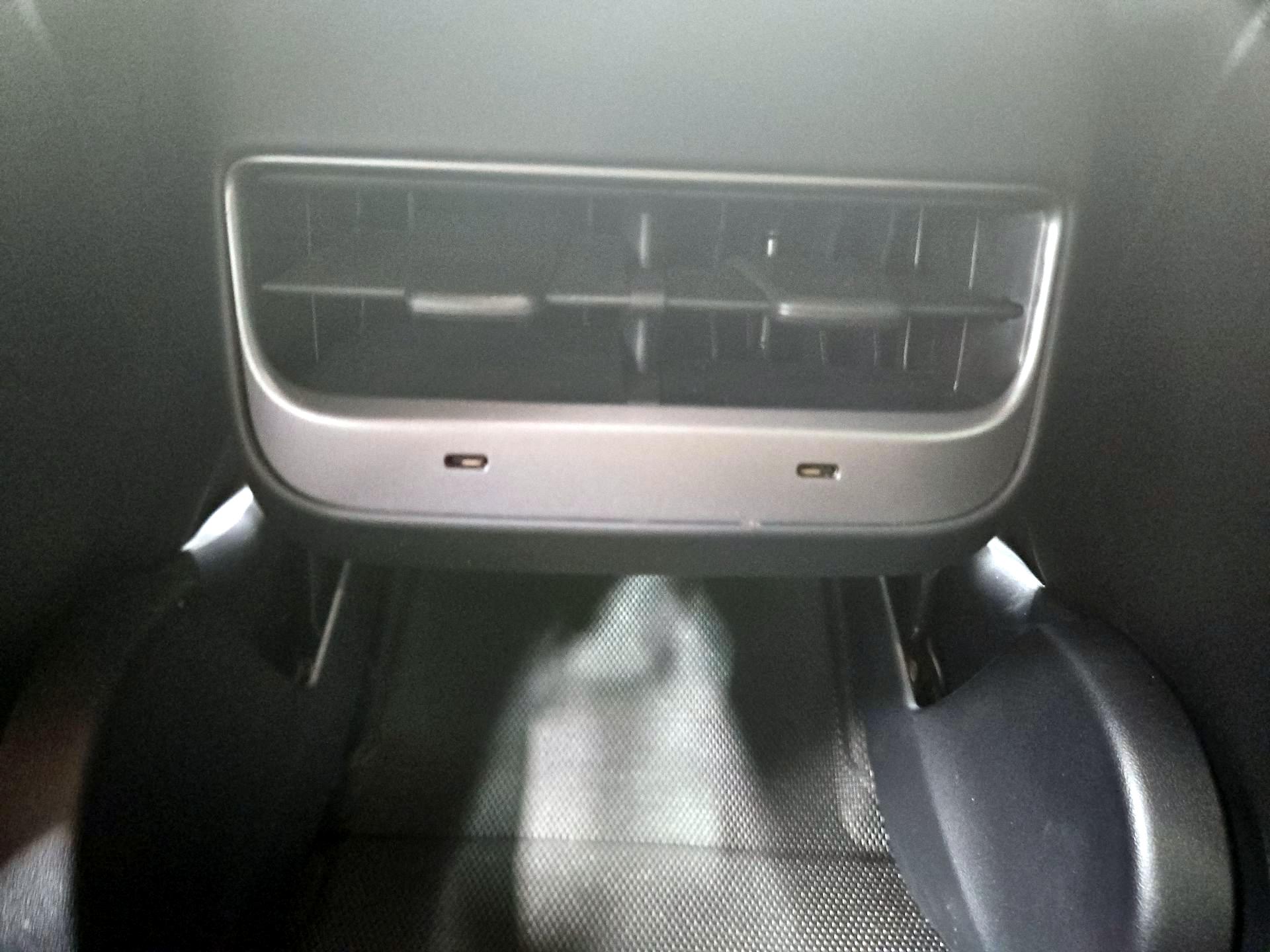 Thumbnail: 2022 Tesla Model 3 - 18
