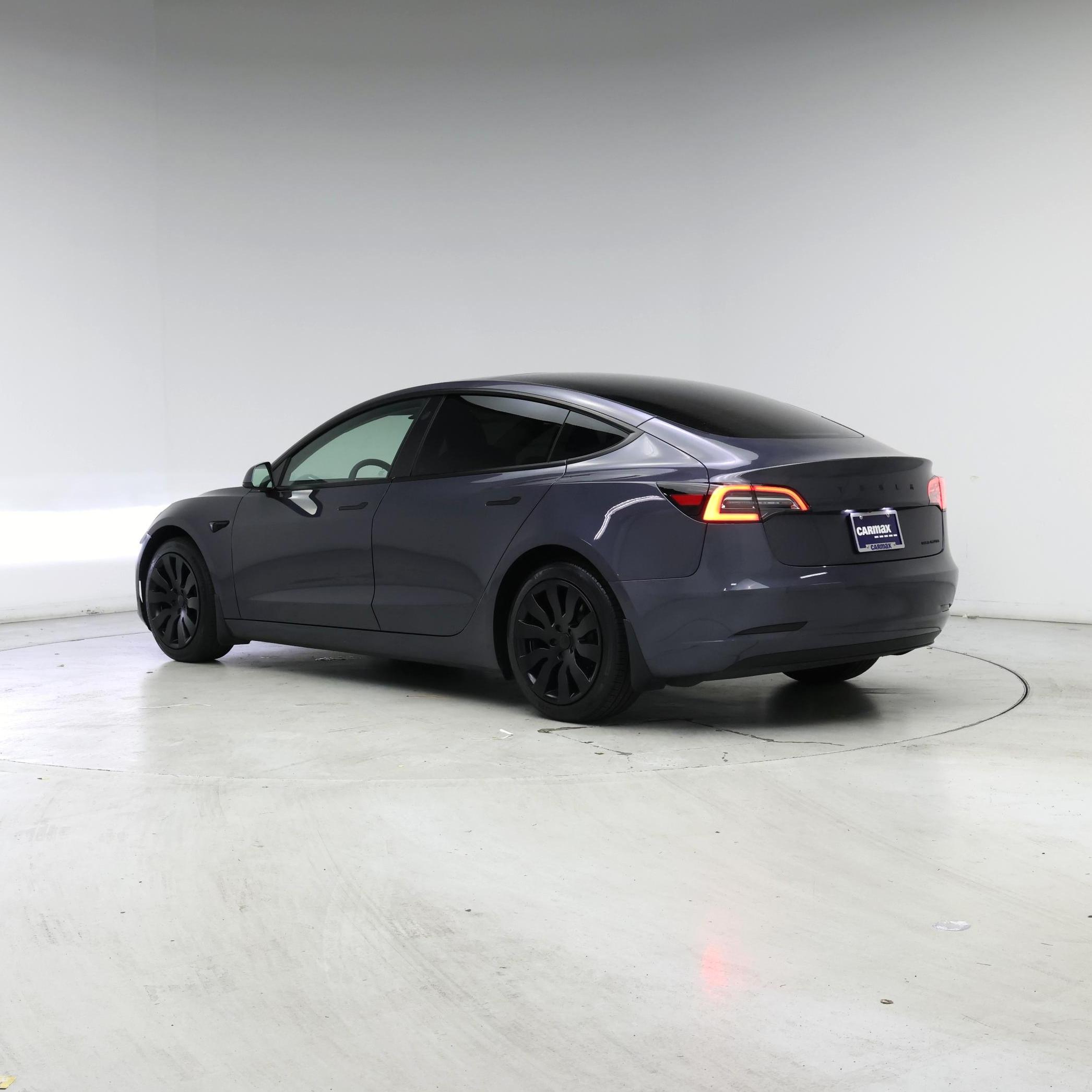 Thumbnail: 2022 Tesla Model 3 - 2