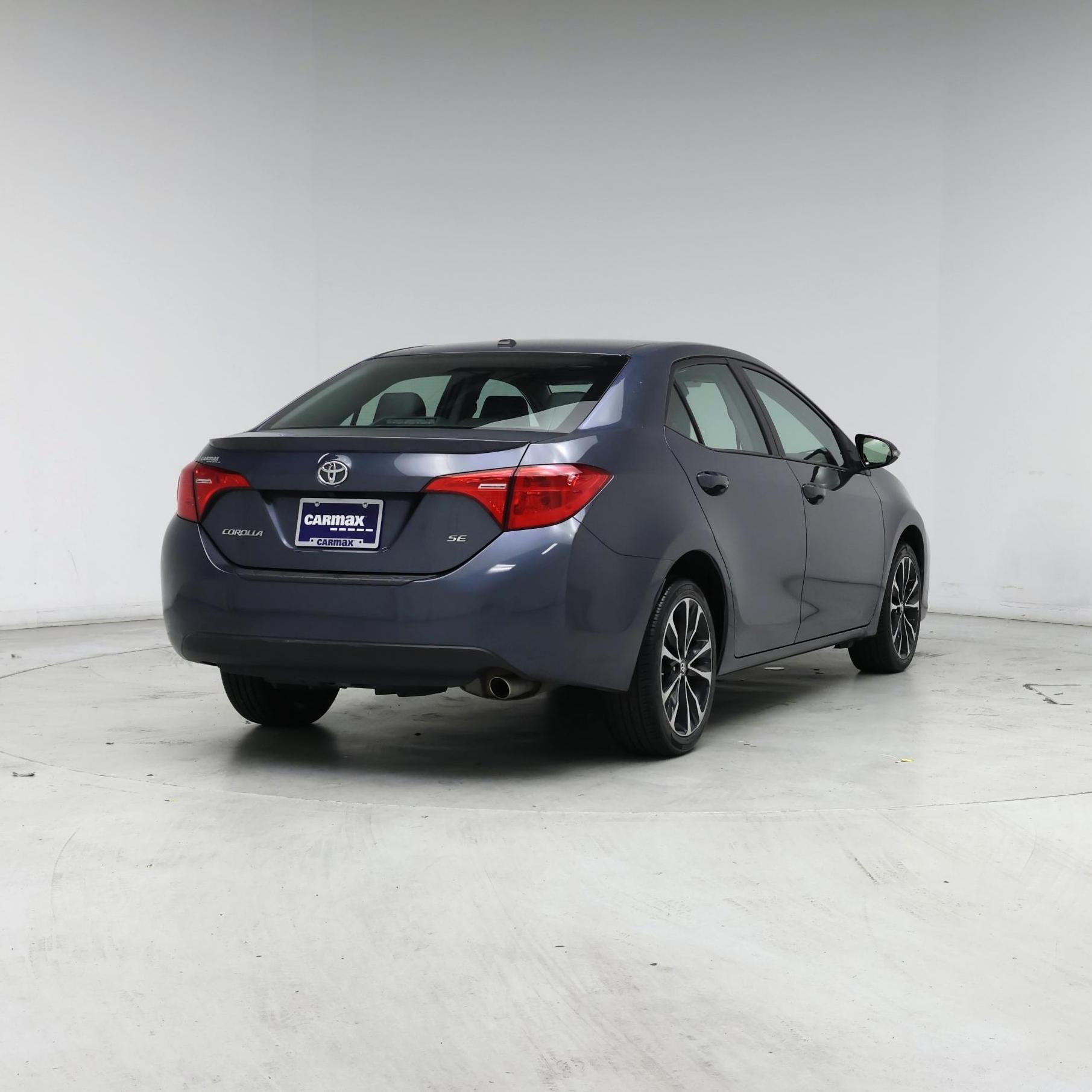 Thumbnail: 2018 Toyota Corolla - 8