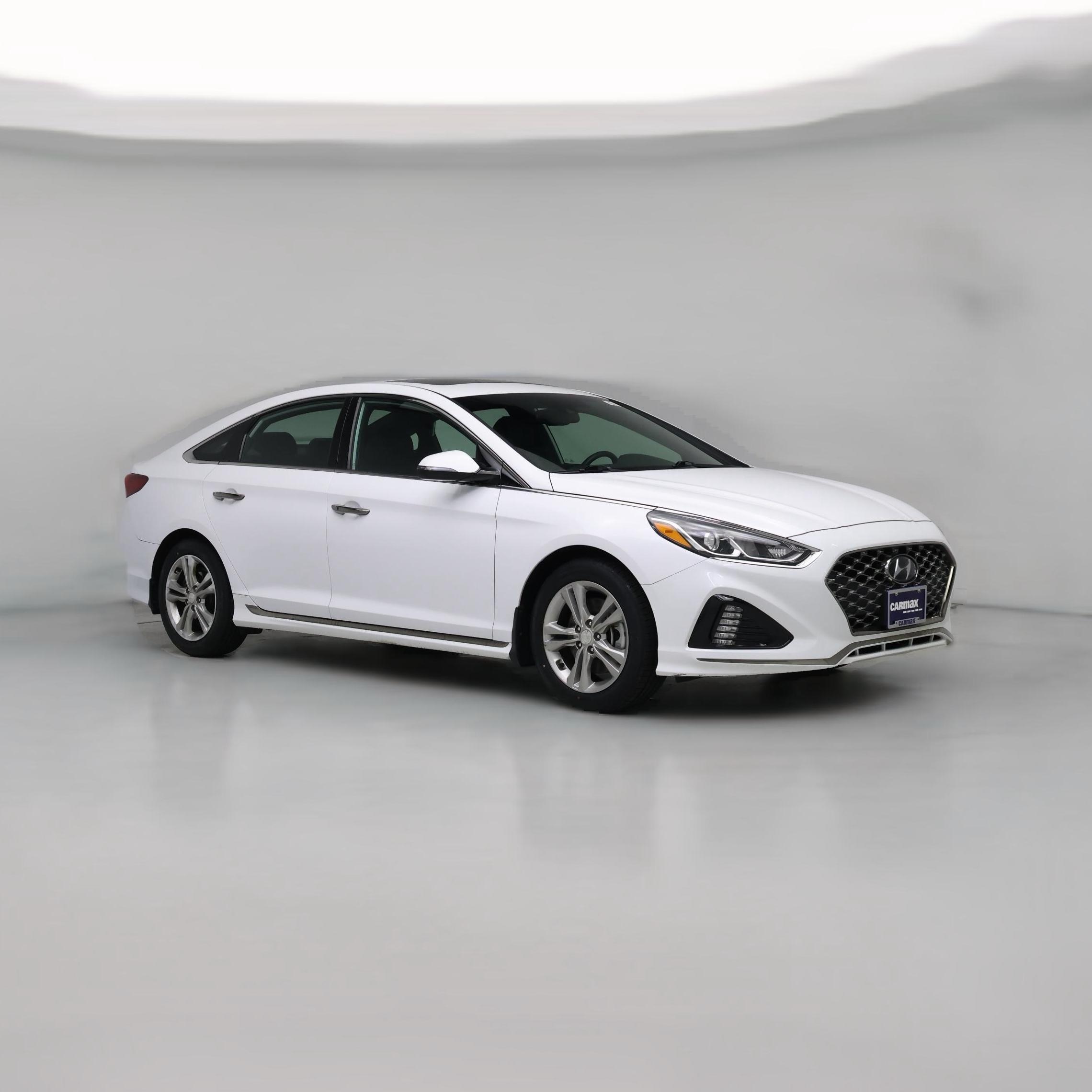 Thumbnail: 2019 Hyundai Sonata - 1