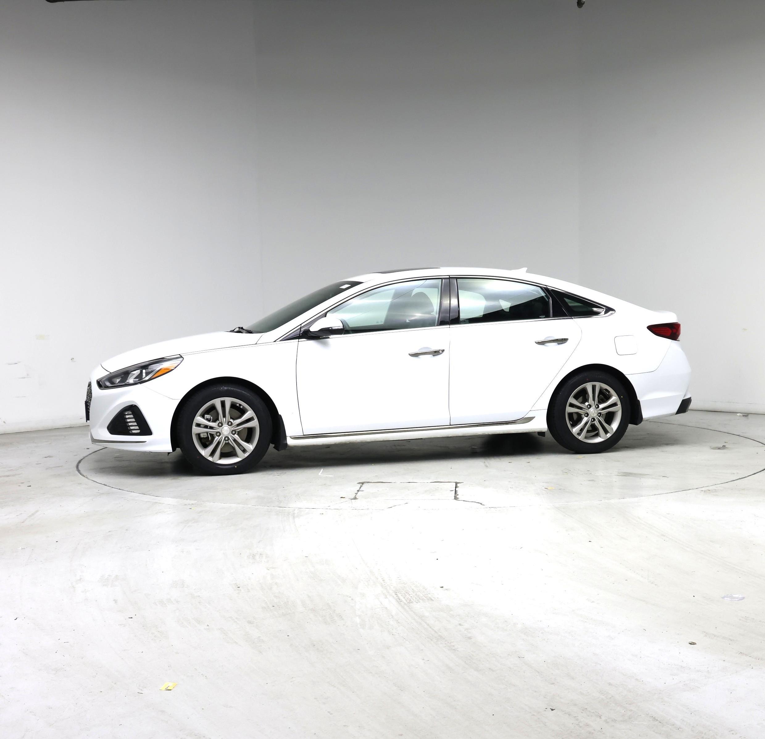 Thumbnail: 2019 Hyundai Sonata - 3