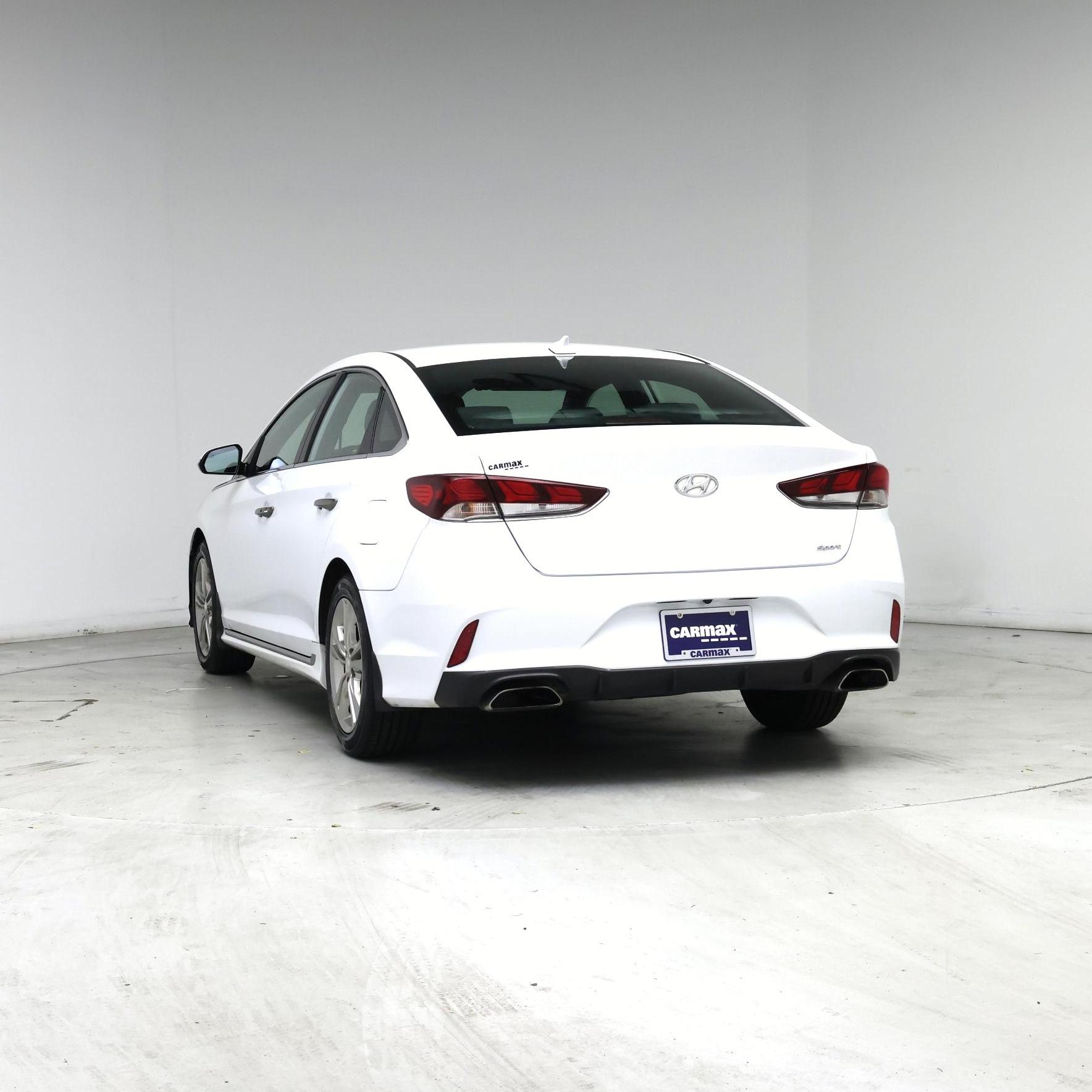 Thumbnail: 2019 Hyundai Sonata - 6