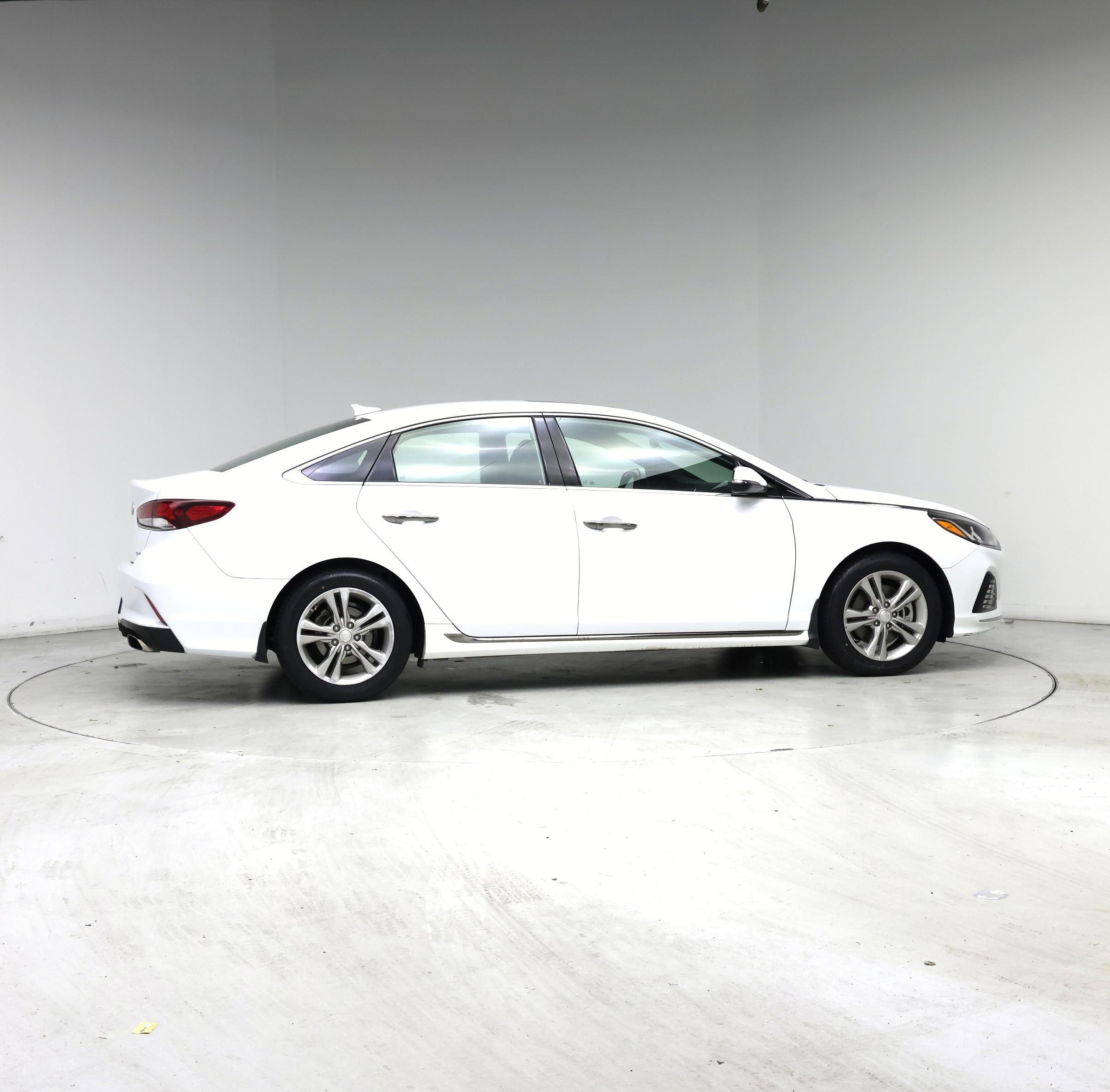 Thumbnail: 2019 Hyundai Sonata - 7