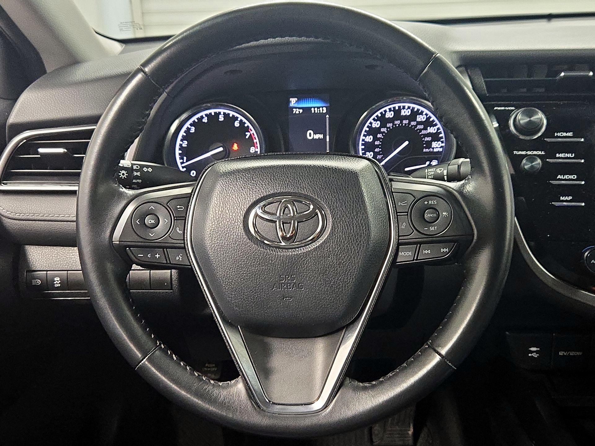 Thumbnail: 2019 Toyota Camry - 10