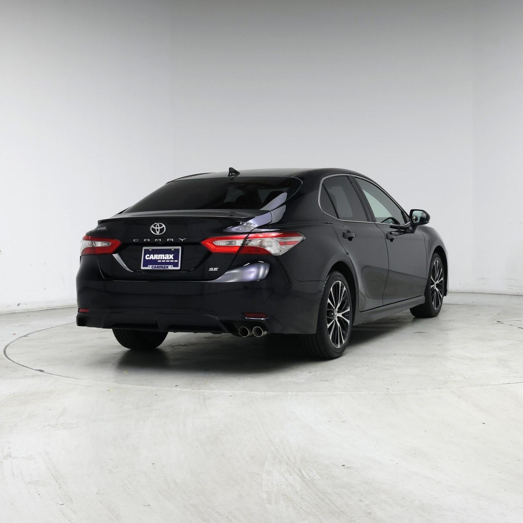 Thumbnail: 2019 Toyota Camry - 8
