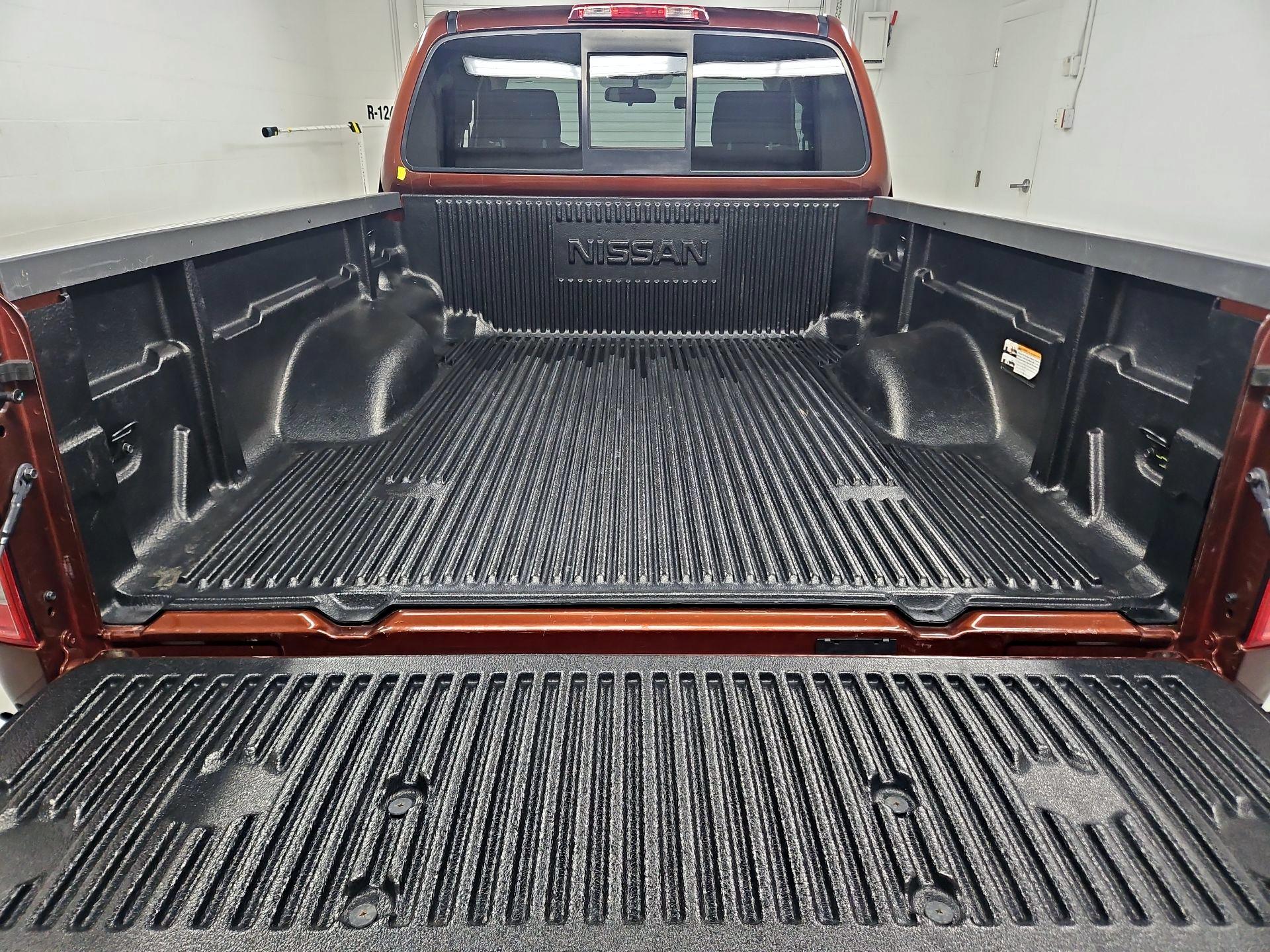Thumbnail: 2016 Nissan Frontier - 19