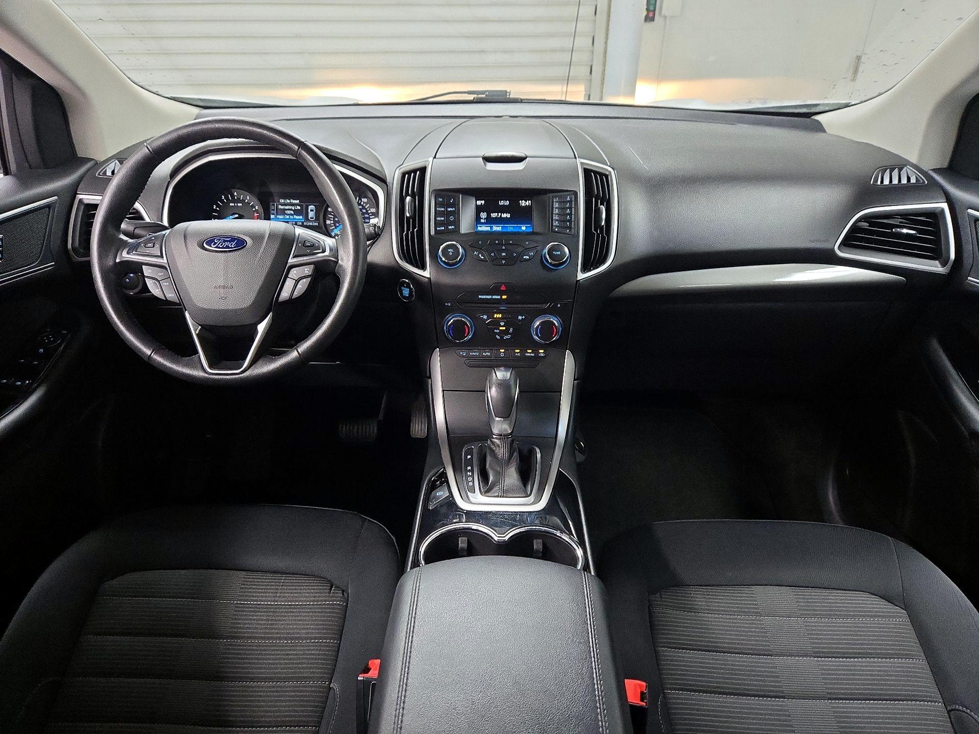 Thumbnail: 2017 Ford Edge - 9