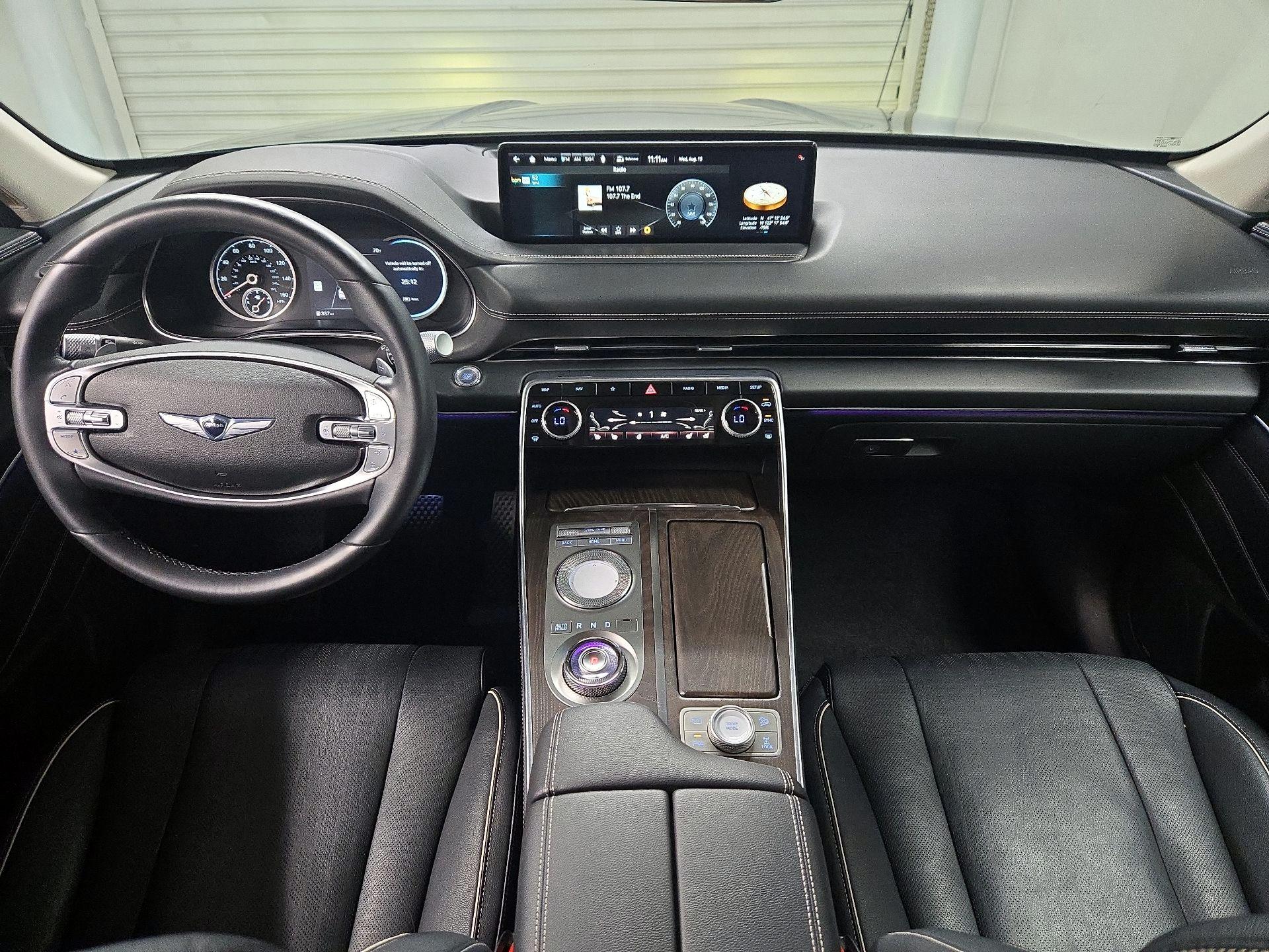 Thumbnail: 2022 Genesis GV80 - 9