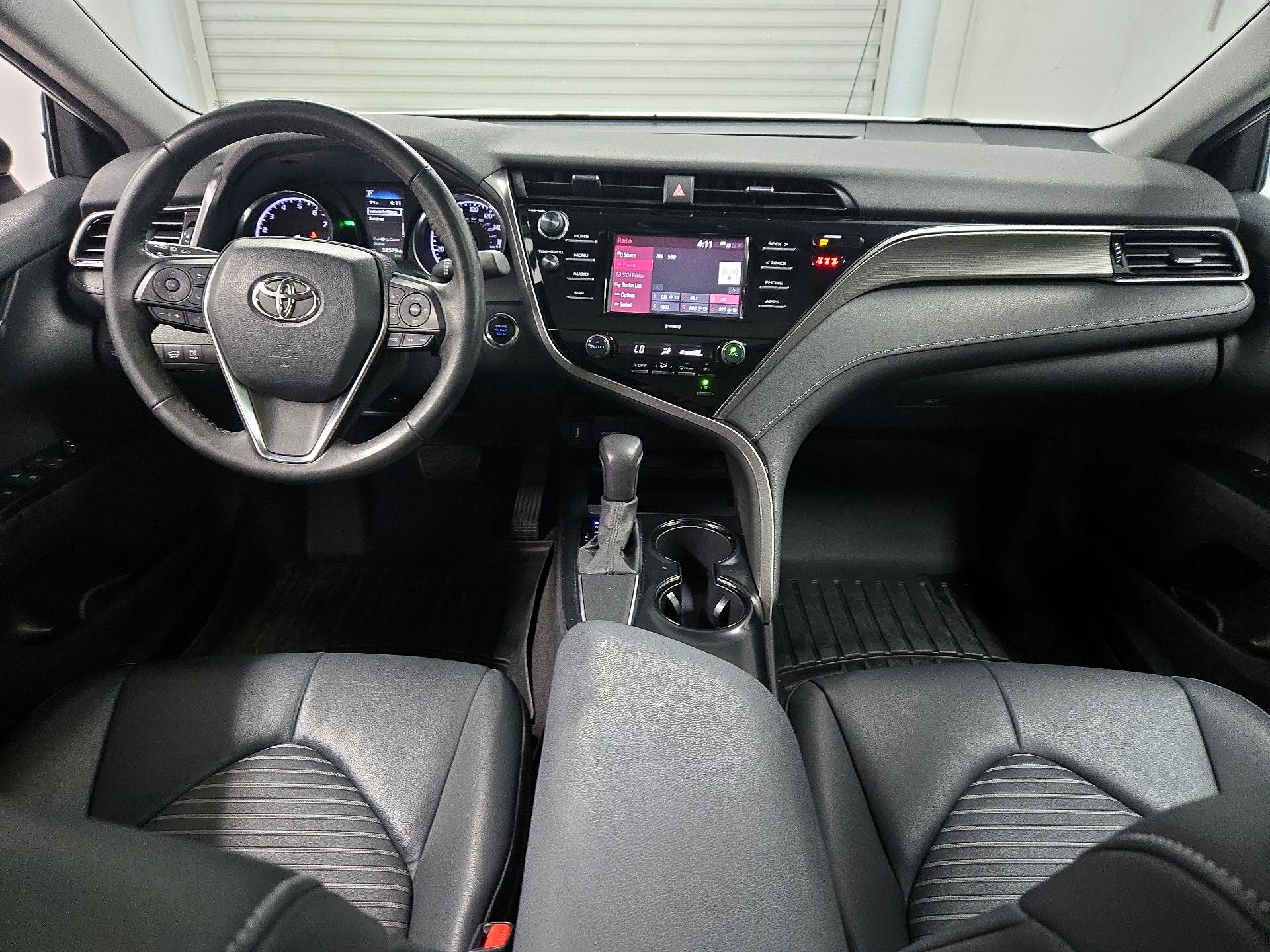 Thumbnail: 2020 Toyota Camry - 9