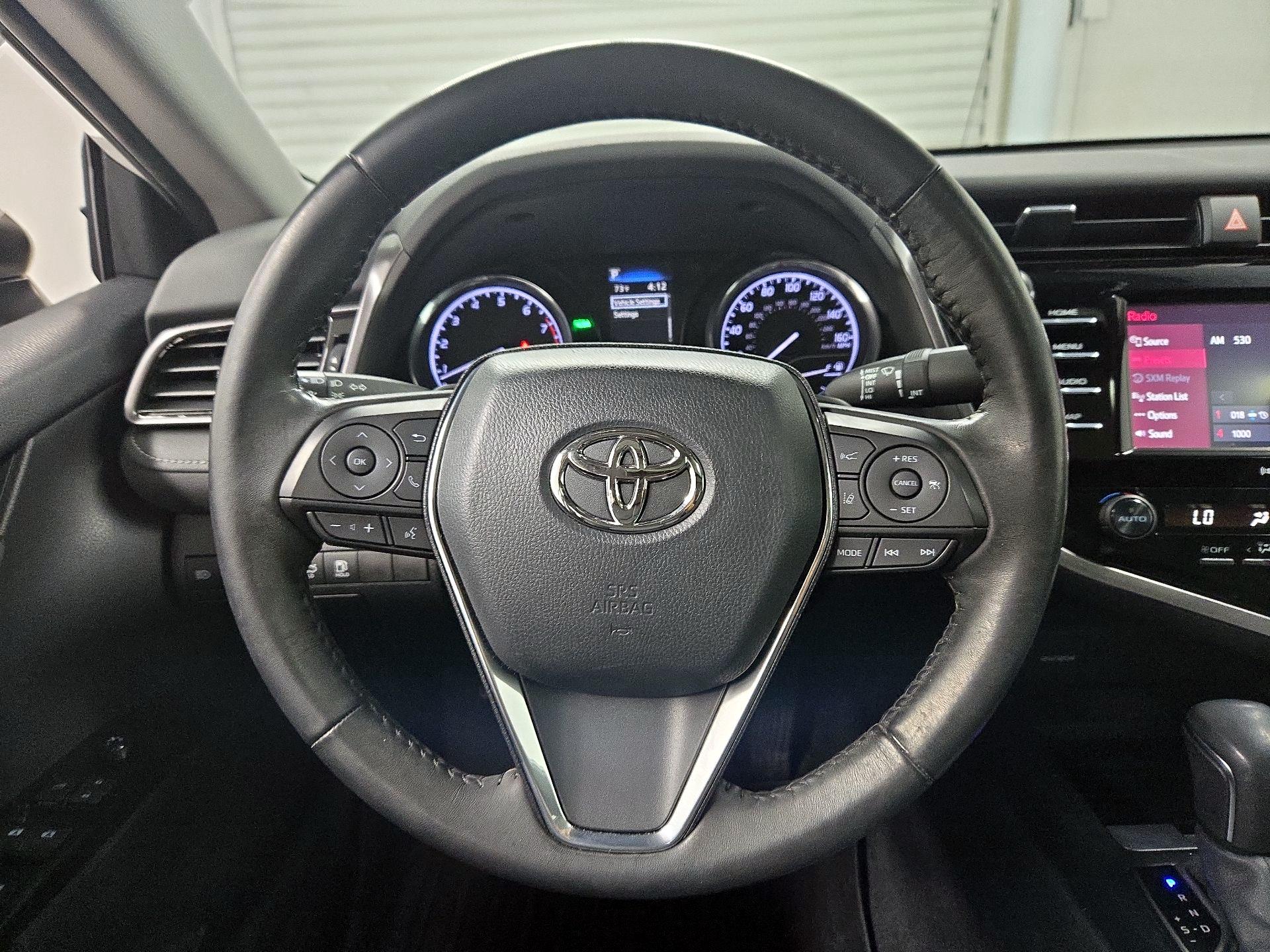 Thumbnail: 2020 Toyota Camry - 10