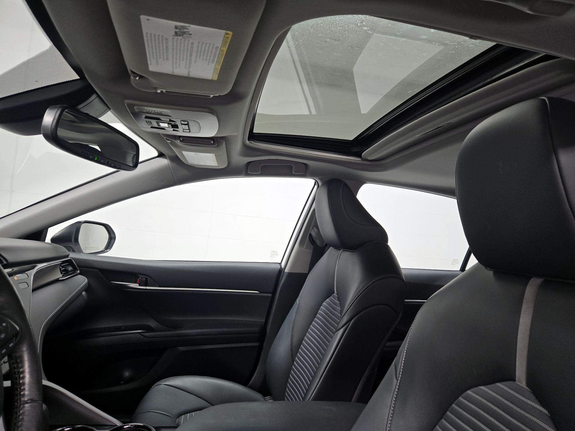 Thumbnail: 2020 Toyota Camry - 19