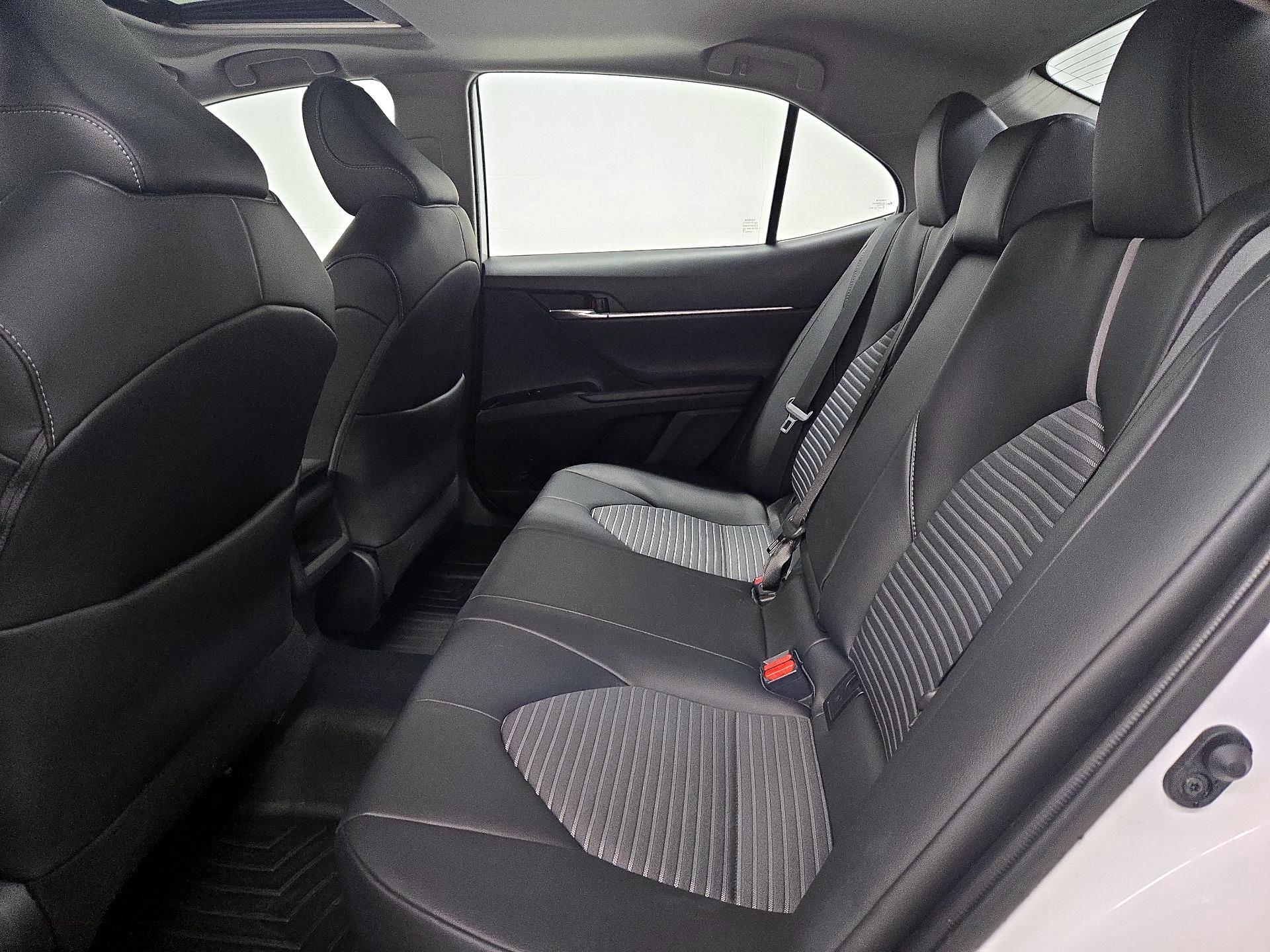 Thumbnail: 2020 Toyota Camry - 20