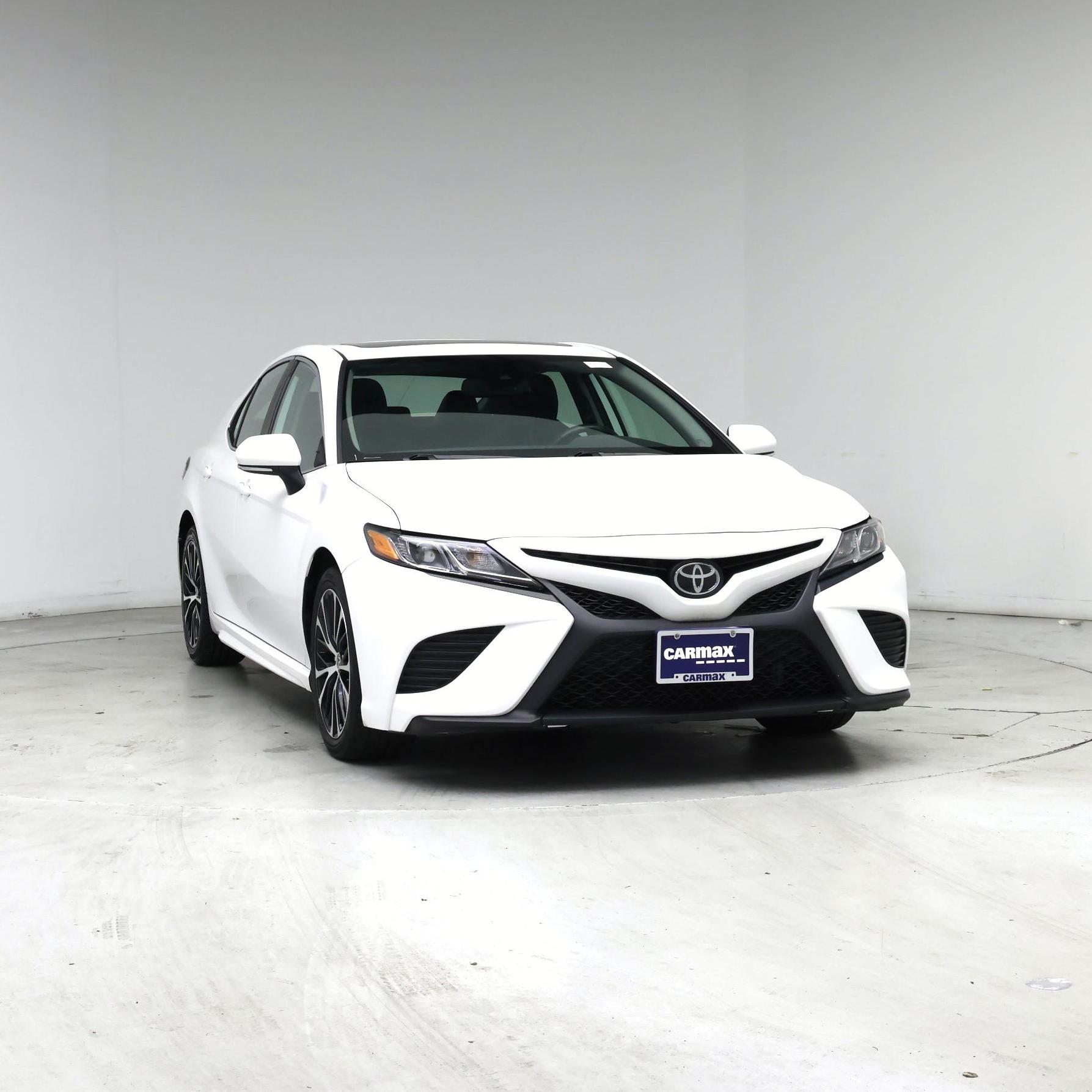 Thumbnail: 2020 Toyota Camry - 5