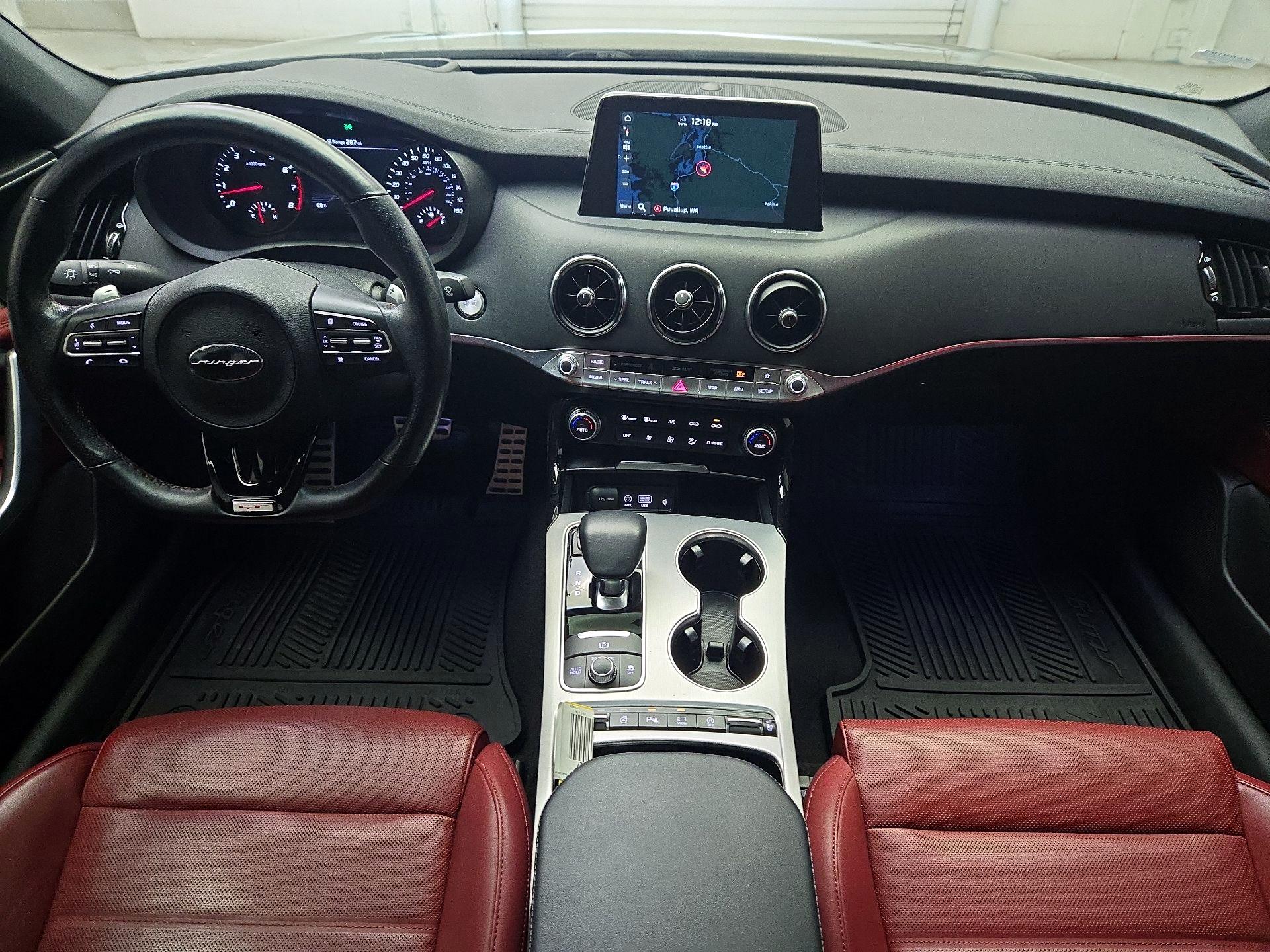 Thumbnail: 2019 Kia Stinger - 9