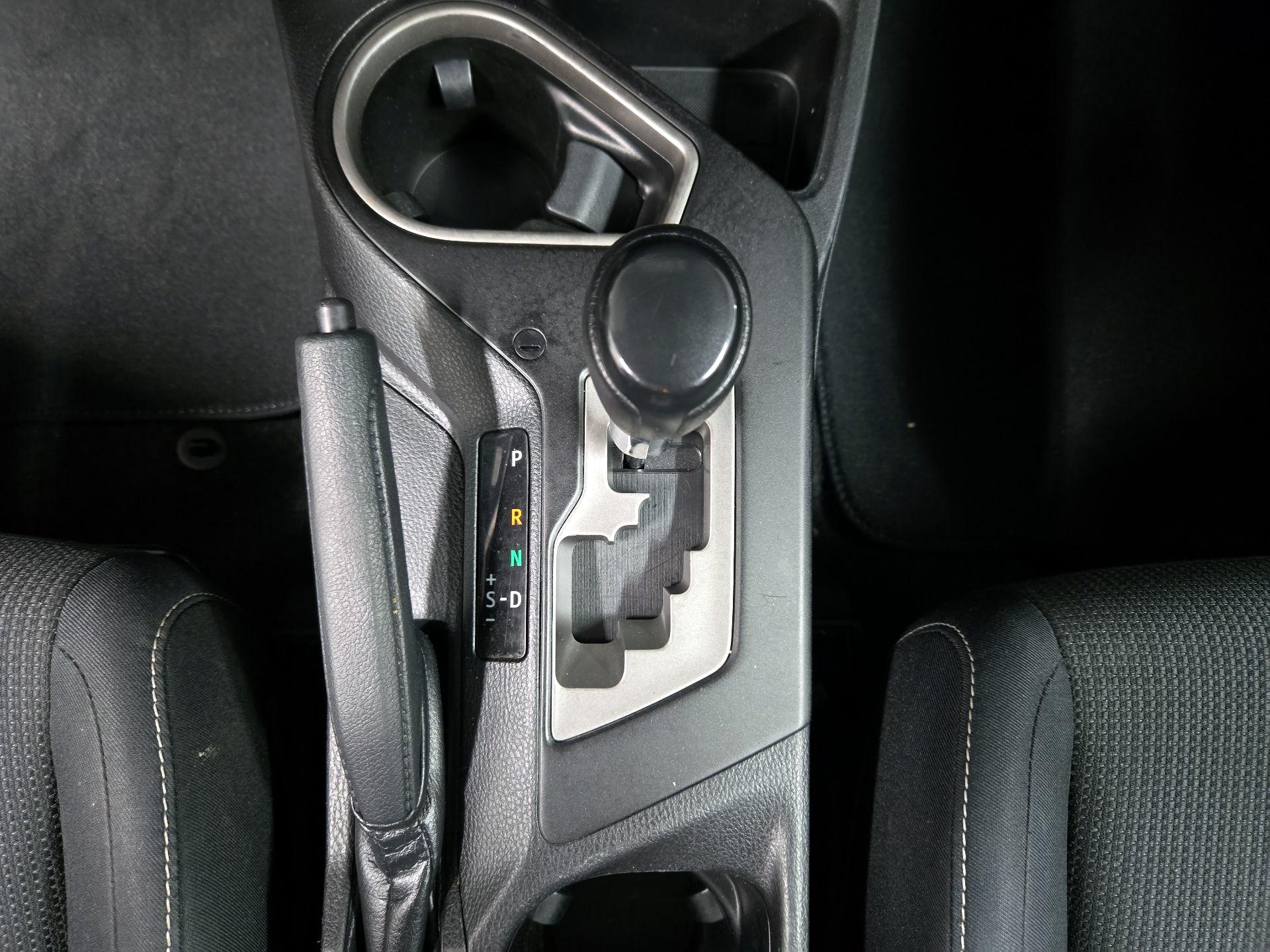 Thumbnail: 2016 Toyota RAV4 - 17