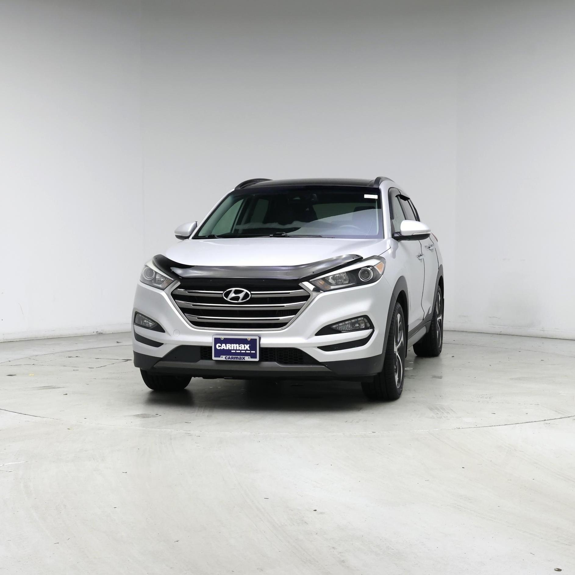 Thumbnail: 2016 Hyundai Tucson - 4