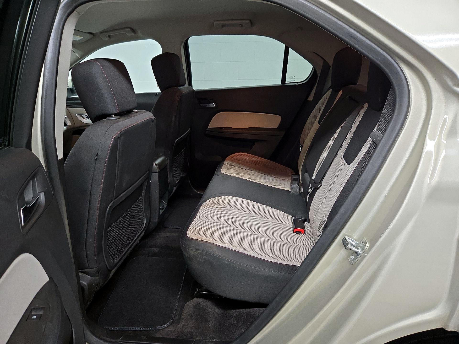 Thumbnail: 2016 Chevrolet Equinox - 18