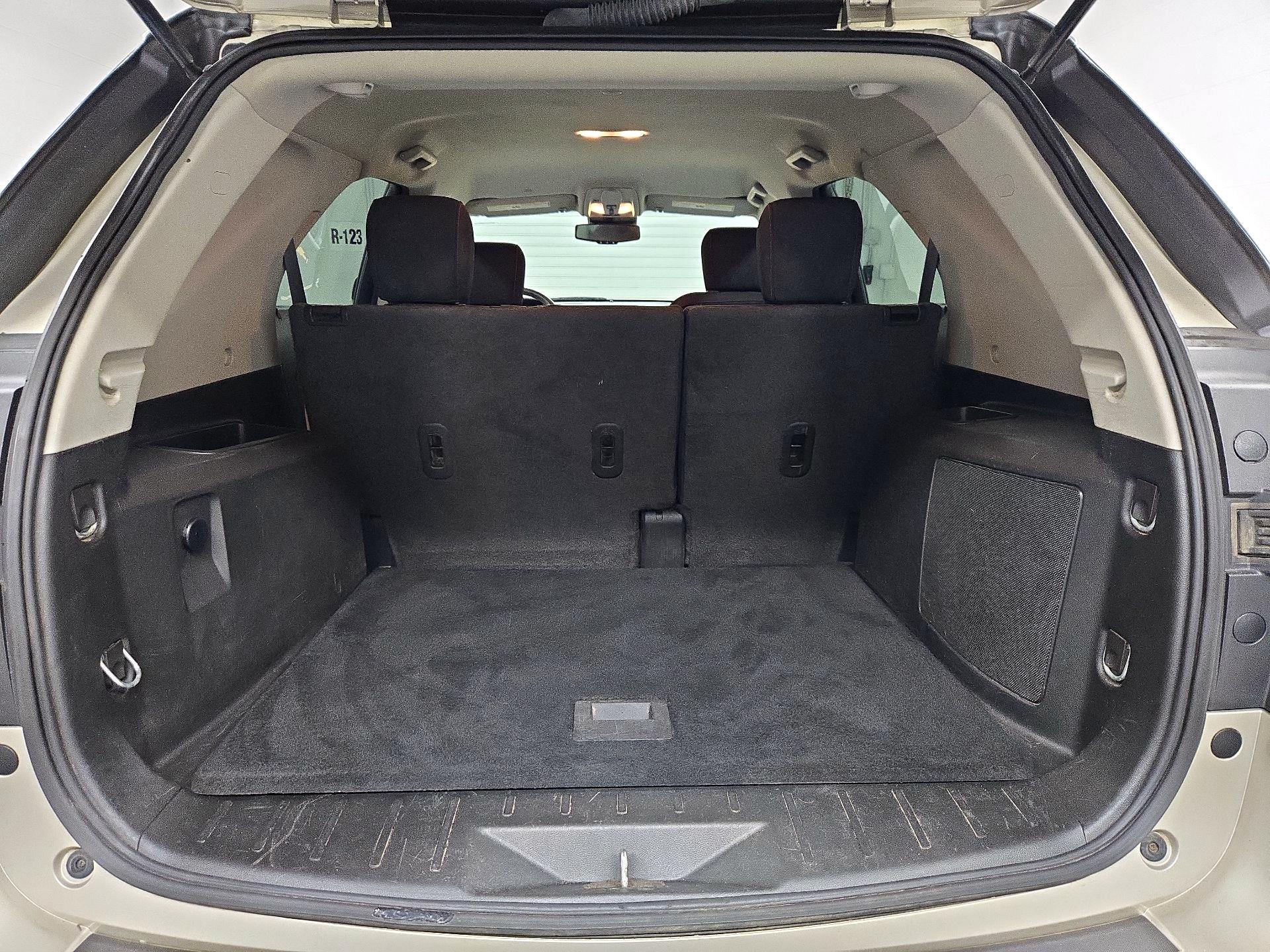 Thumbnail: 2016 Chevrolet Equinox - 19