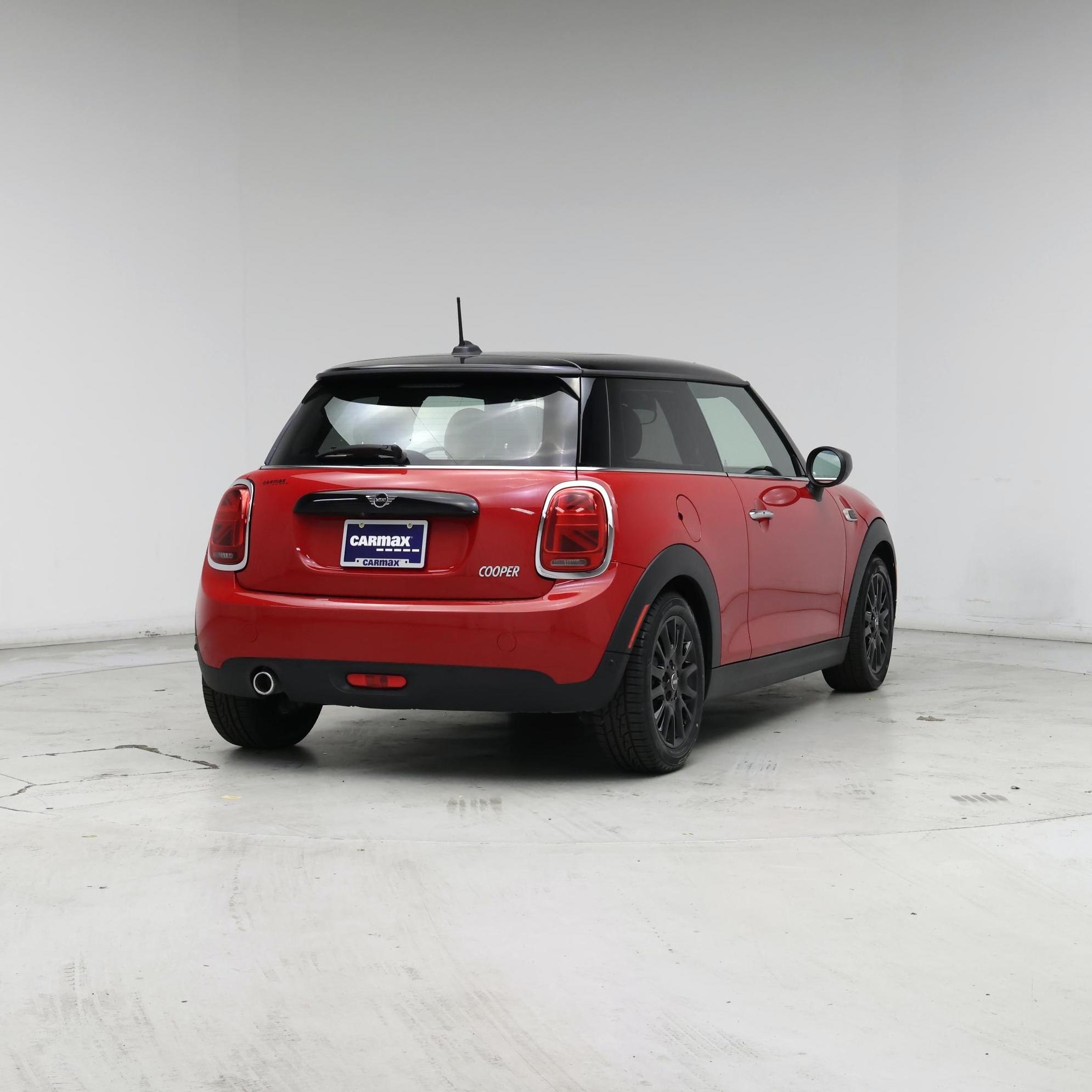 Thumbnail: 2020 MINI Cooper Hardtop - 8