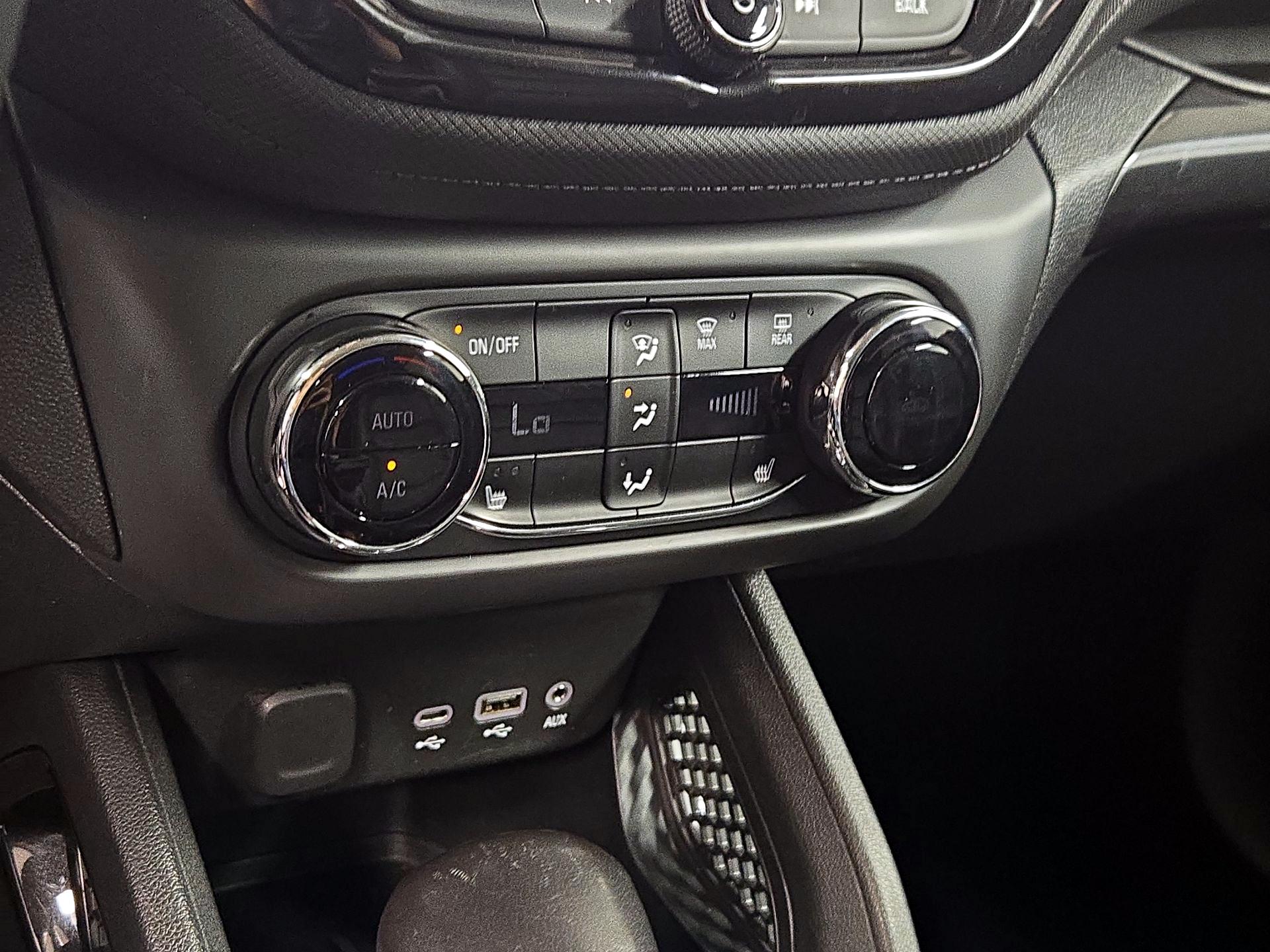 Thumbnail: 2021 Chevrolet TrailBlazer - 16