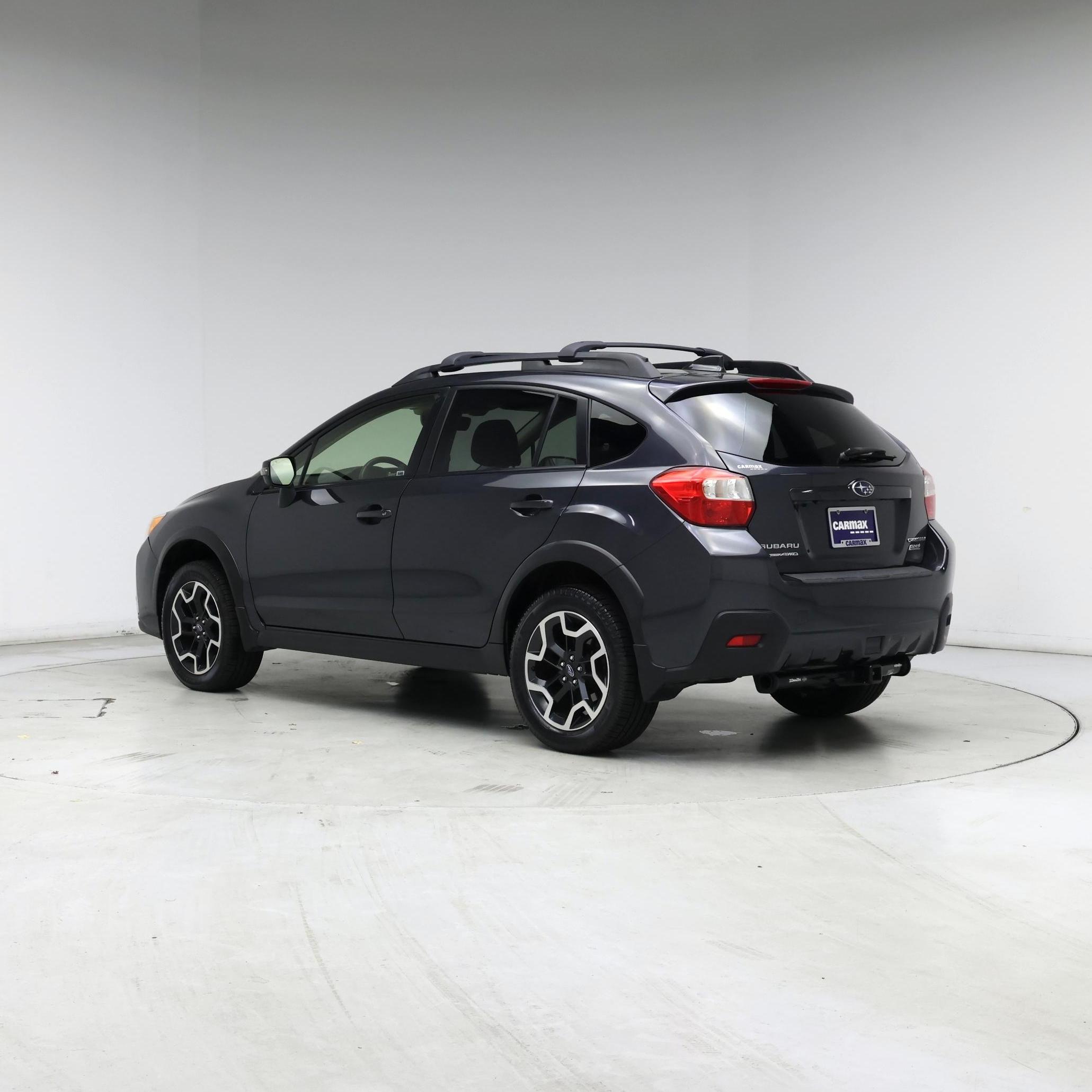 Thumbnail: 2017 Subaru Crosstrek - 2