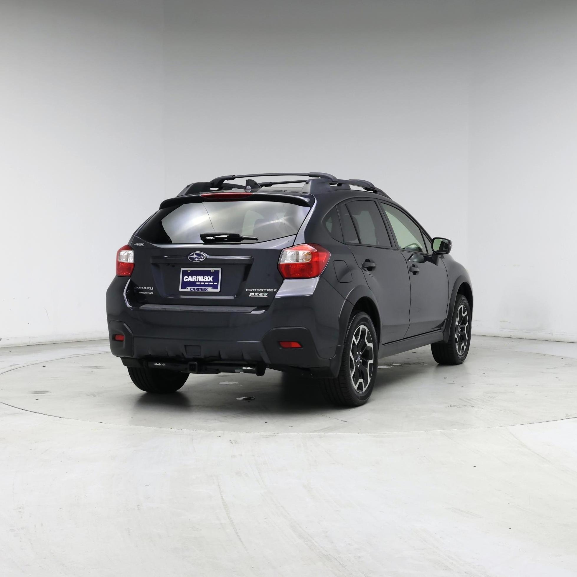 Thumbnail: 2017 Subaru Crosstrek - 8