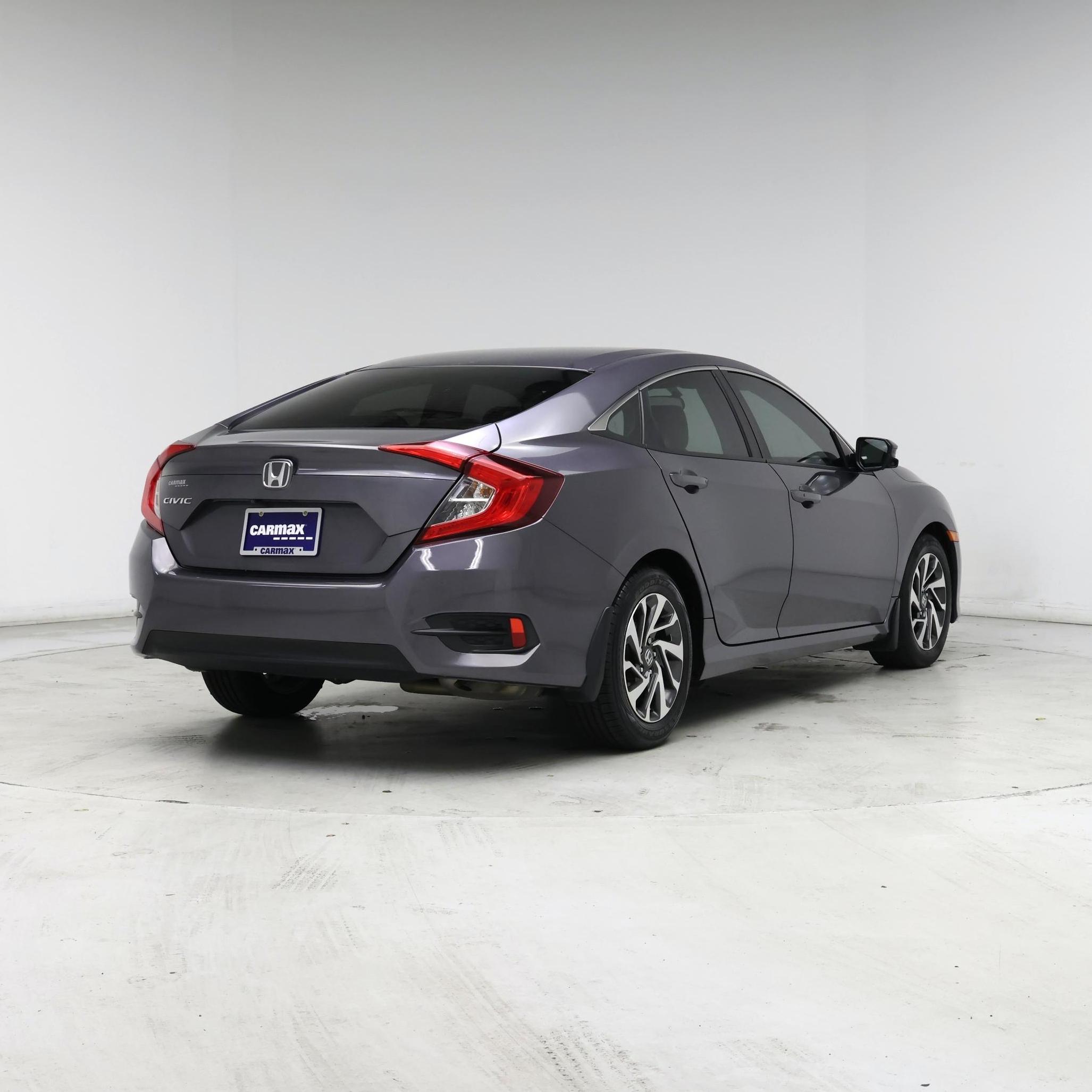 Thumbnail: 2016 Honda Civic - 8