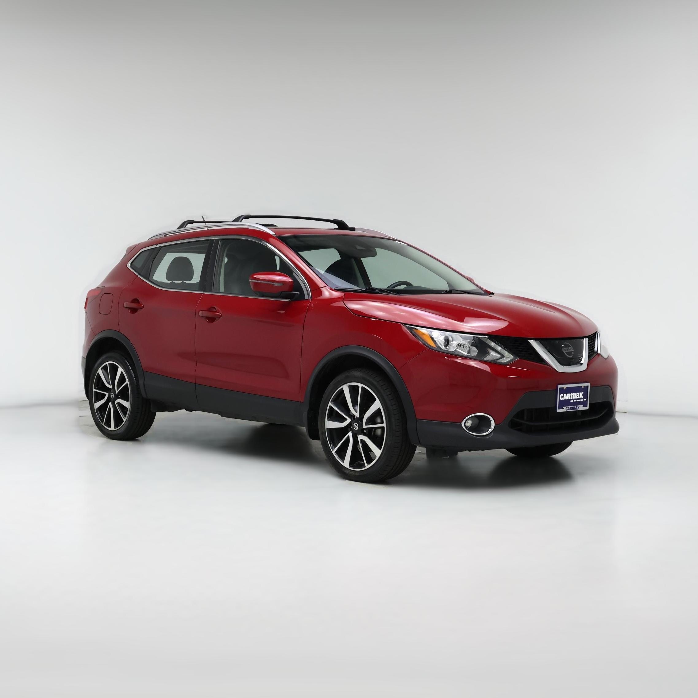 Thumbnail: 2017 Nissan Rogue Sport - 1