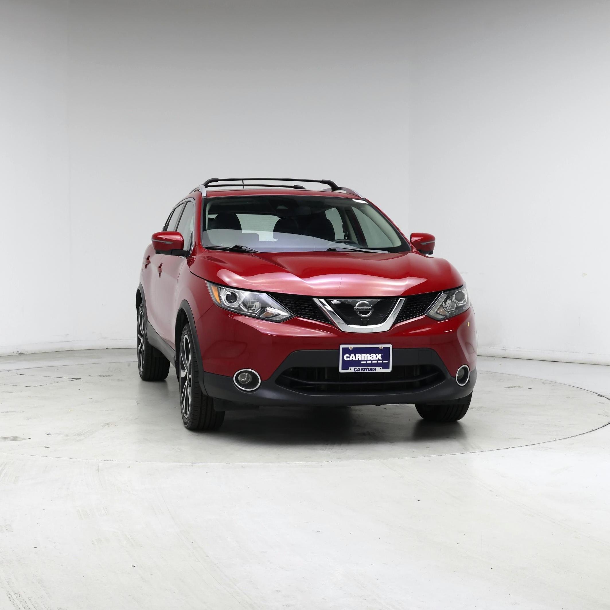 Thumbnail: 2017 Nissan Rogue Sport - 5