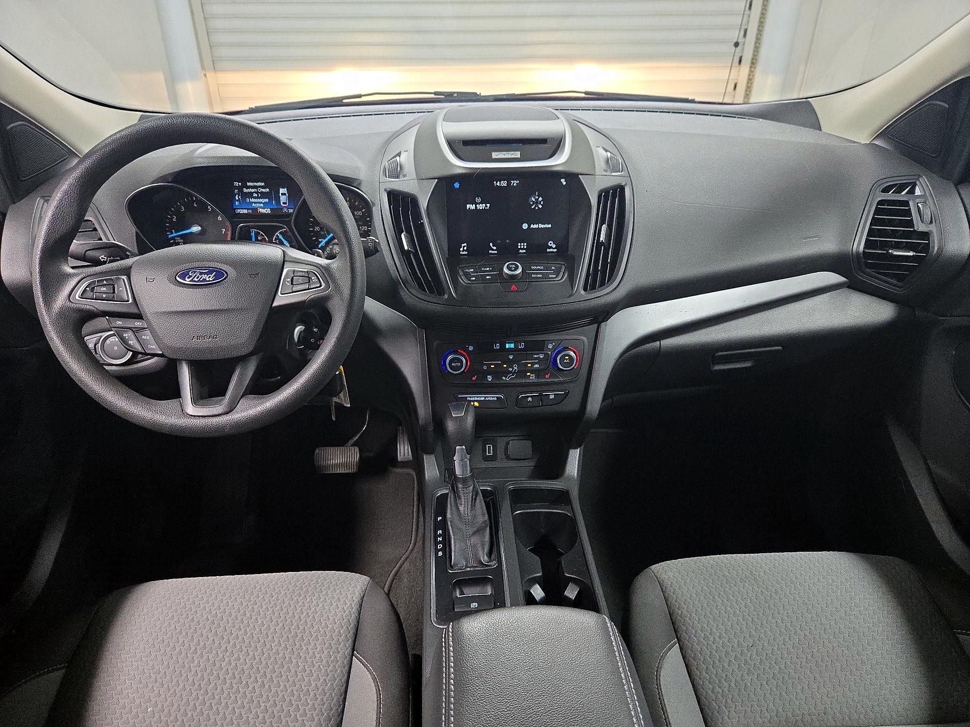 Thumbnail: 2017 Ford Escape - 9