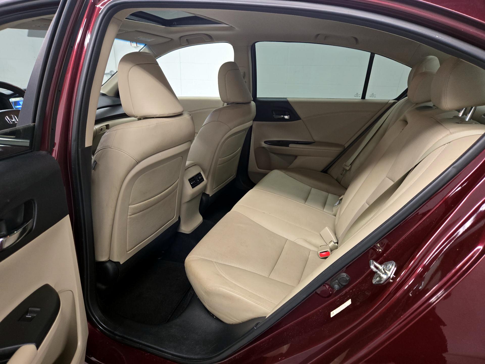 Thumbnail: 2013 Honda Accord - 20