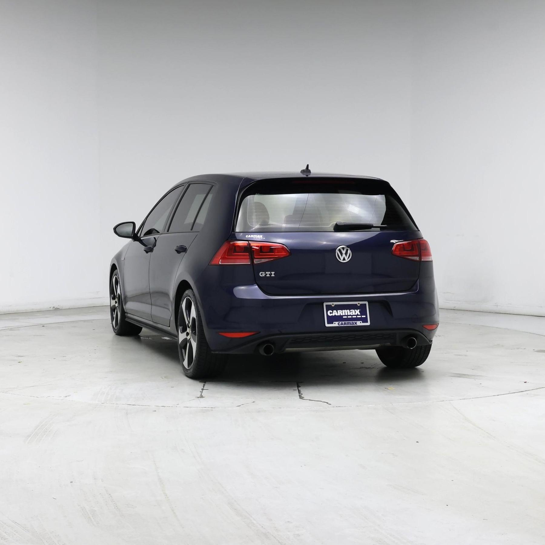 Thumbnail: 2016 Volkswagen Golf - 6