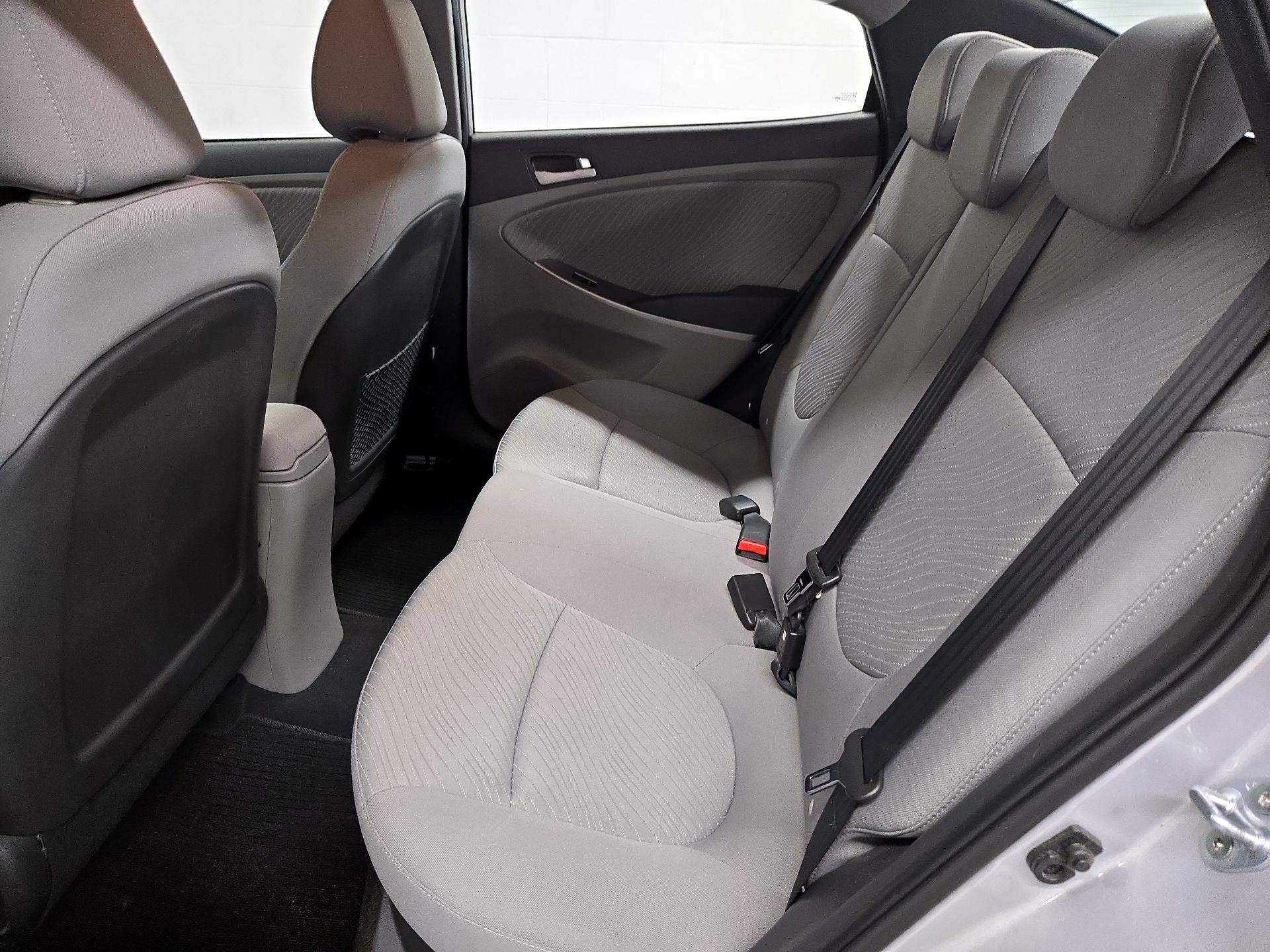 Thumbnail: 2016 Hyundai Accent - 18