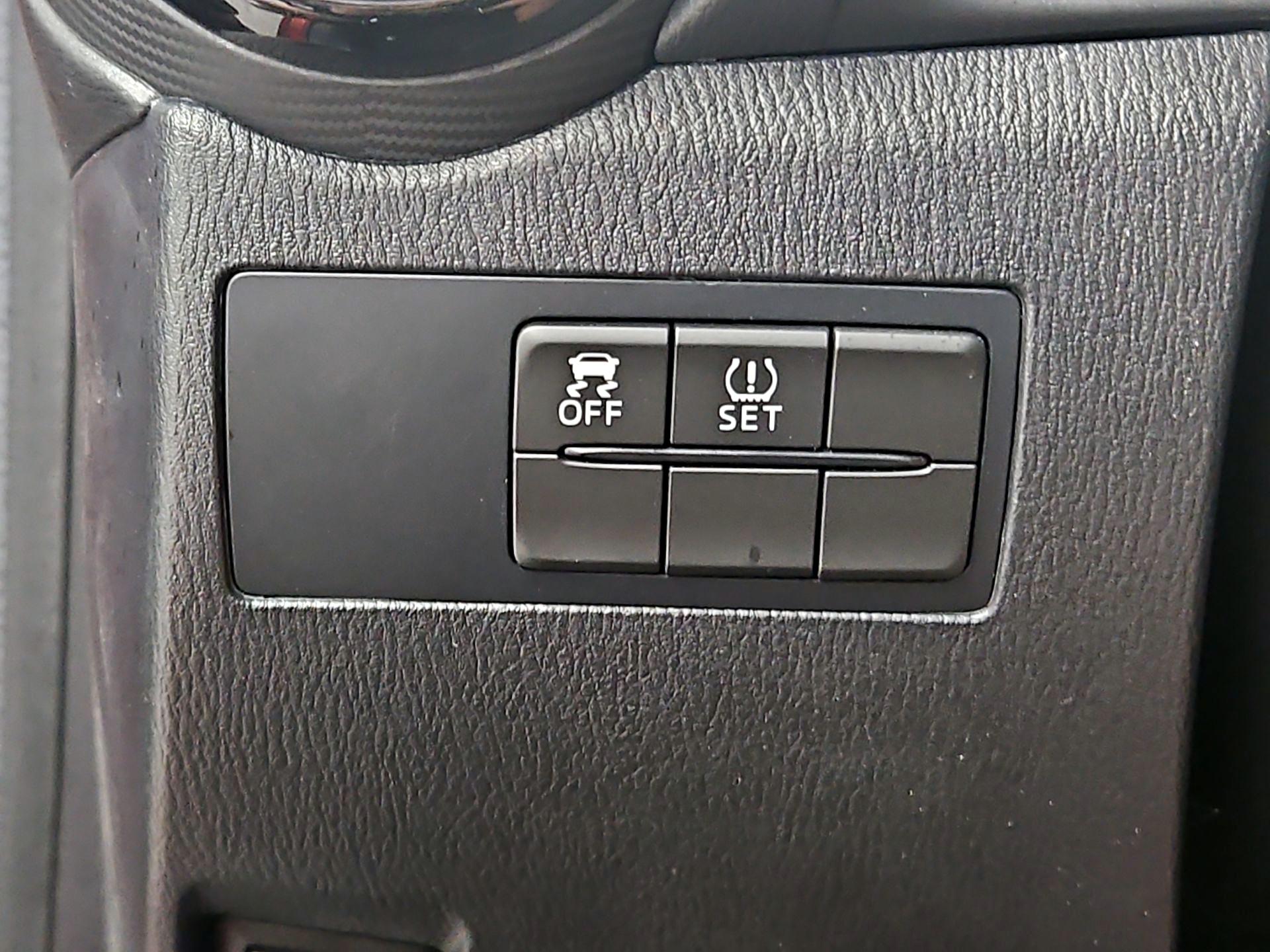 Thumbnail: 2016 Scion iA - 13