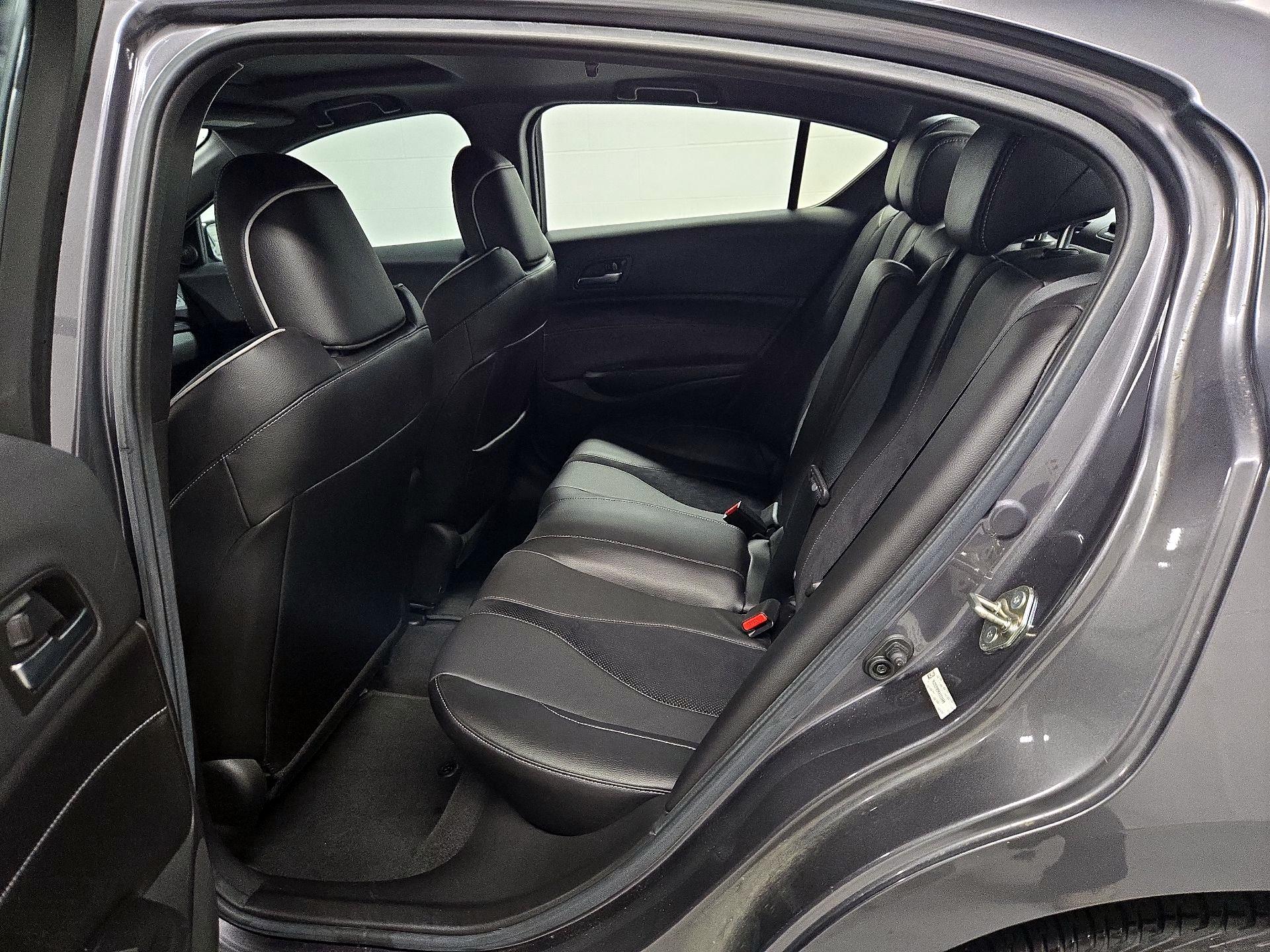 Thumbnail: 2019 Acura ILX - 20