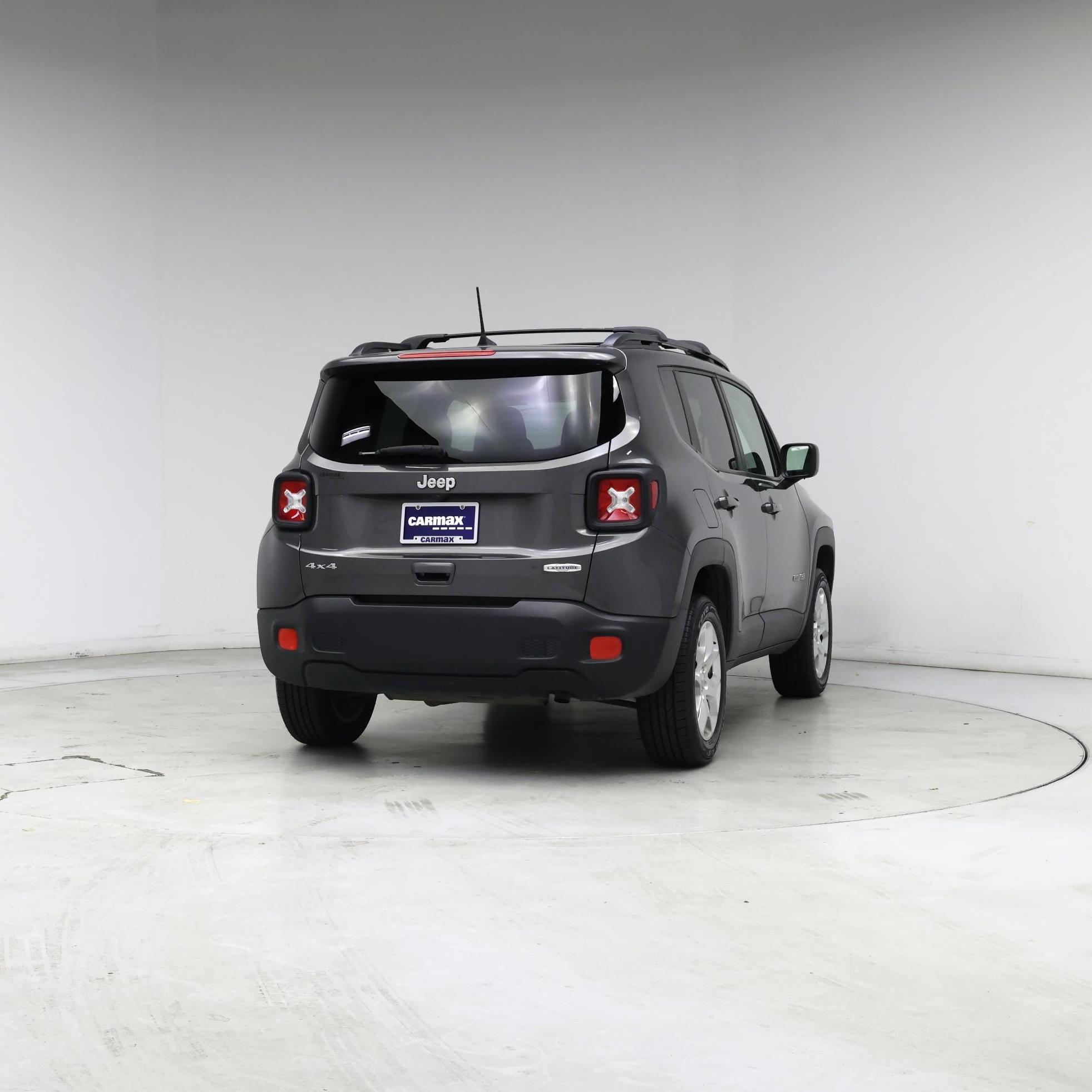 Thumbnail: 2018 Jeep Renegade - 8