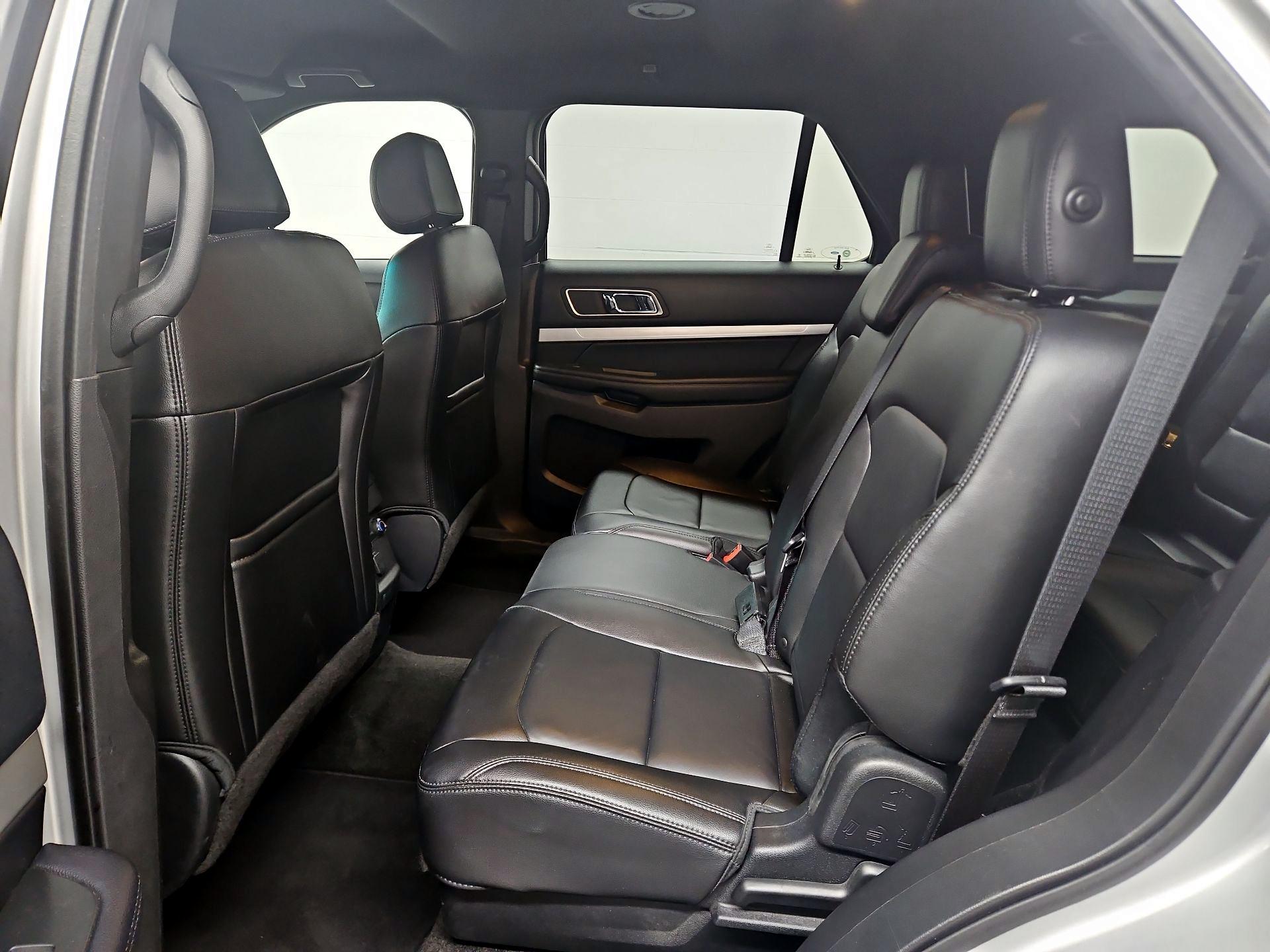 Thumbnail: 2016 Ford Explorer - 19