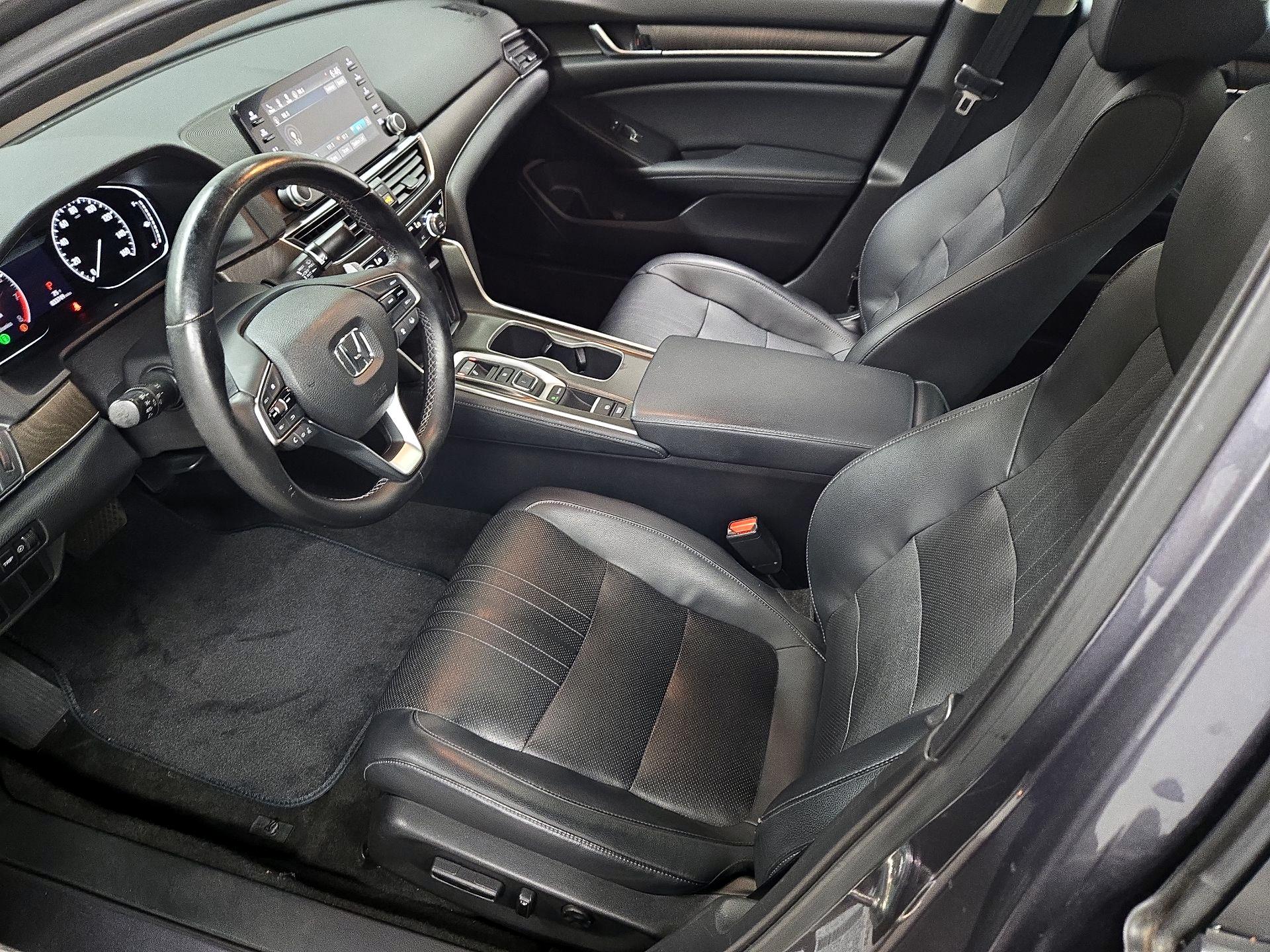 Thumbnail: 2018 Honda Accord - 11