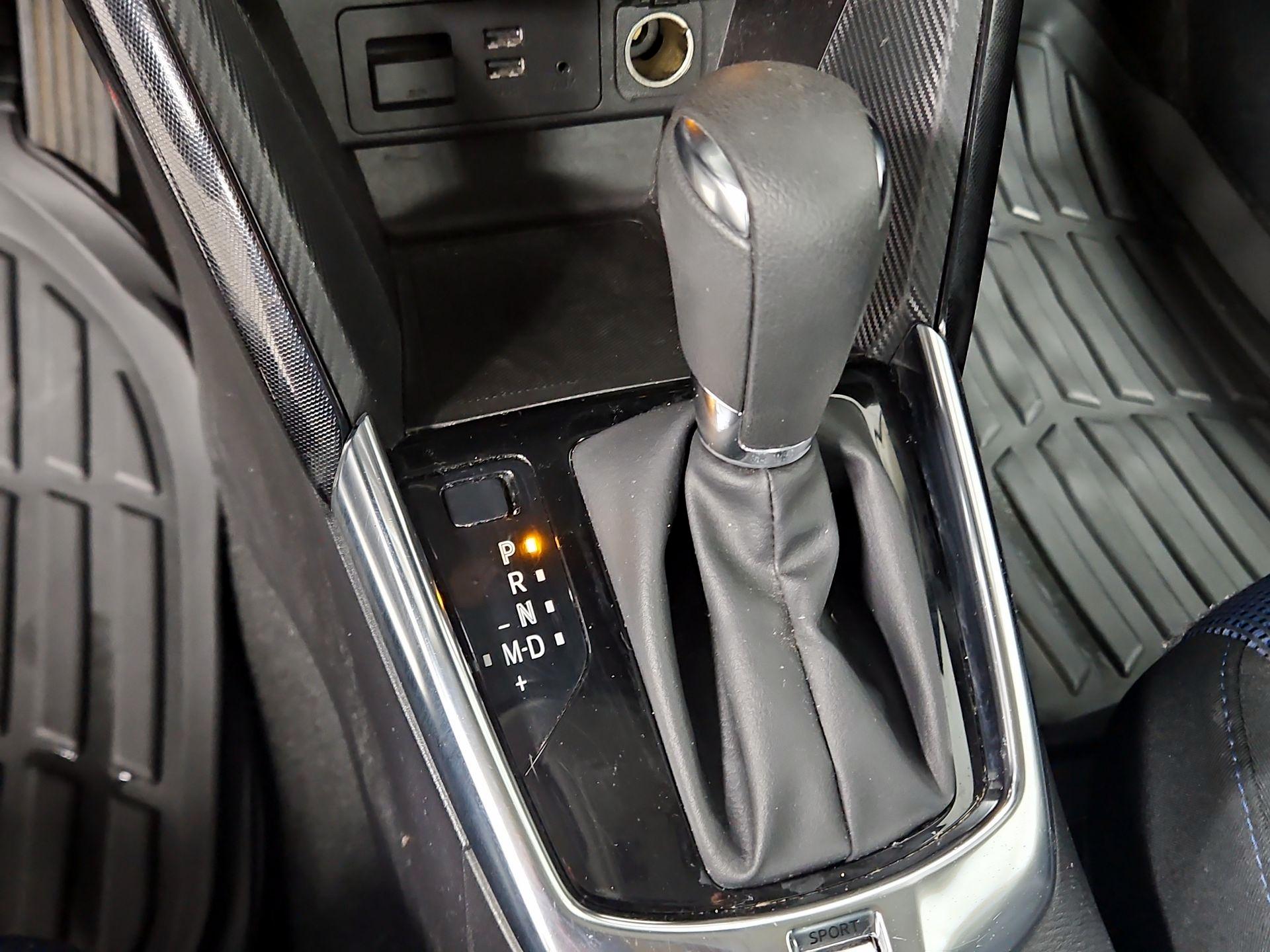 Thumbnail: 2017 Toyota Yaris iA - 17
