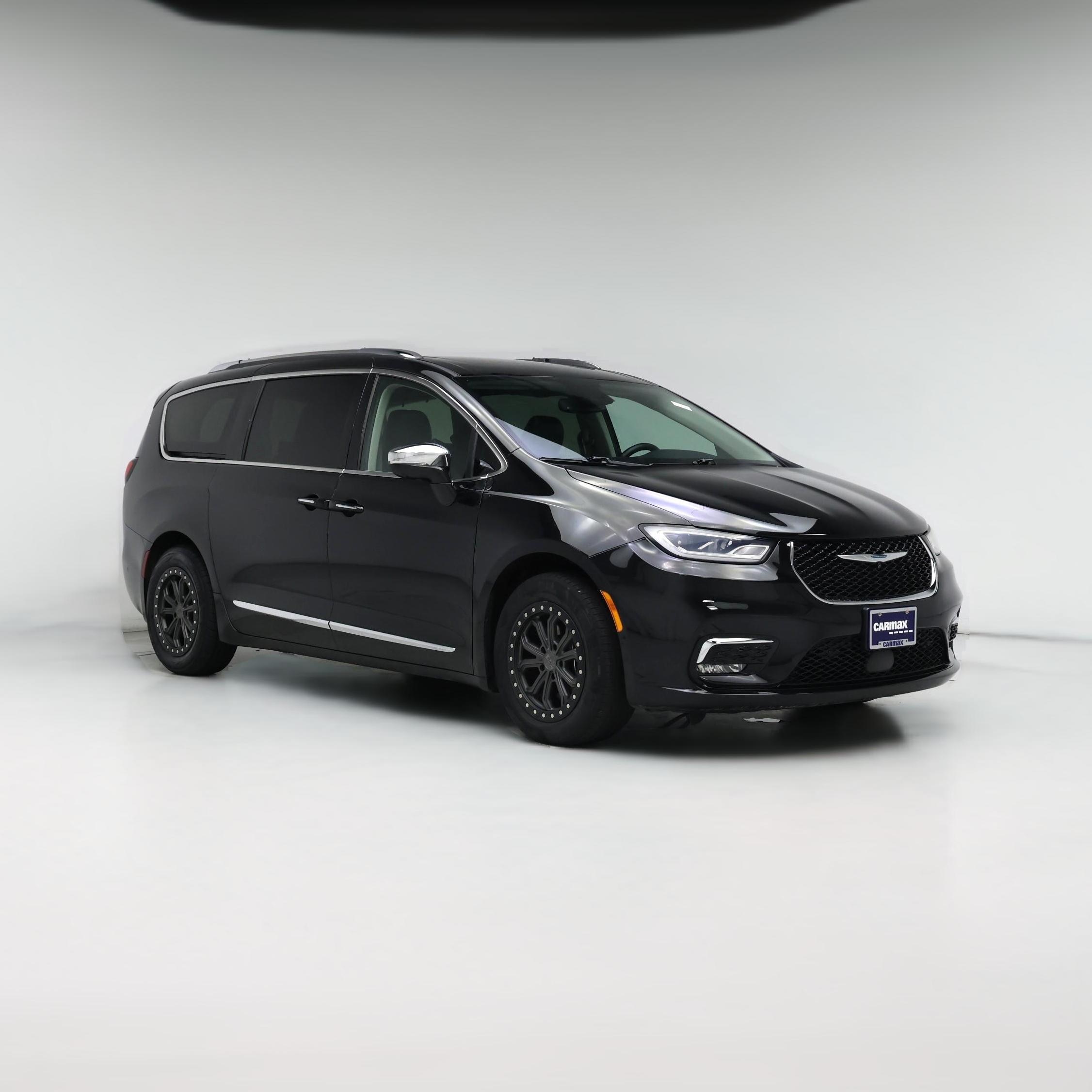 Thumbnail: 2021 Chrysler Pacifica - 1