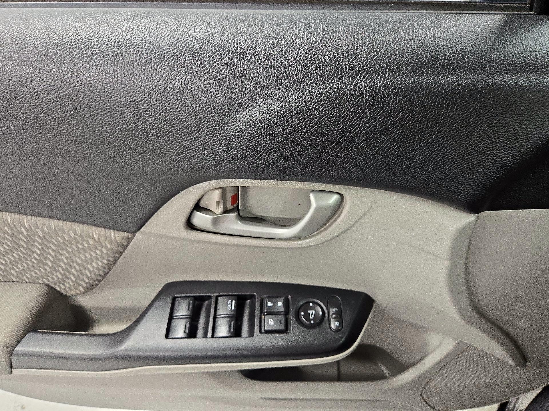 Thumbnail: 2015 Honda Civic - 12