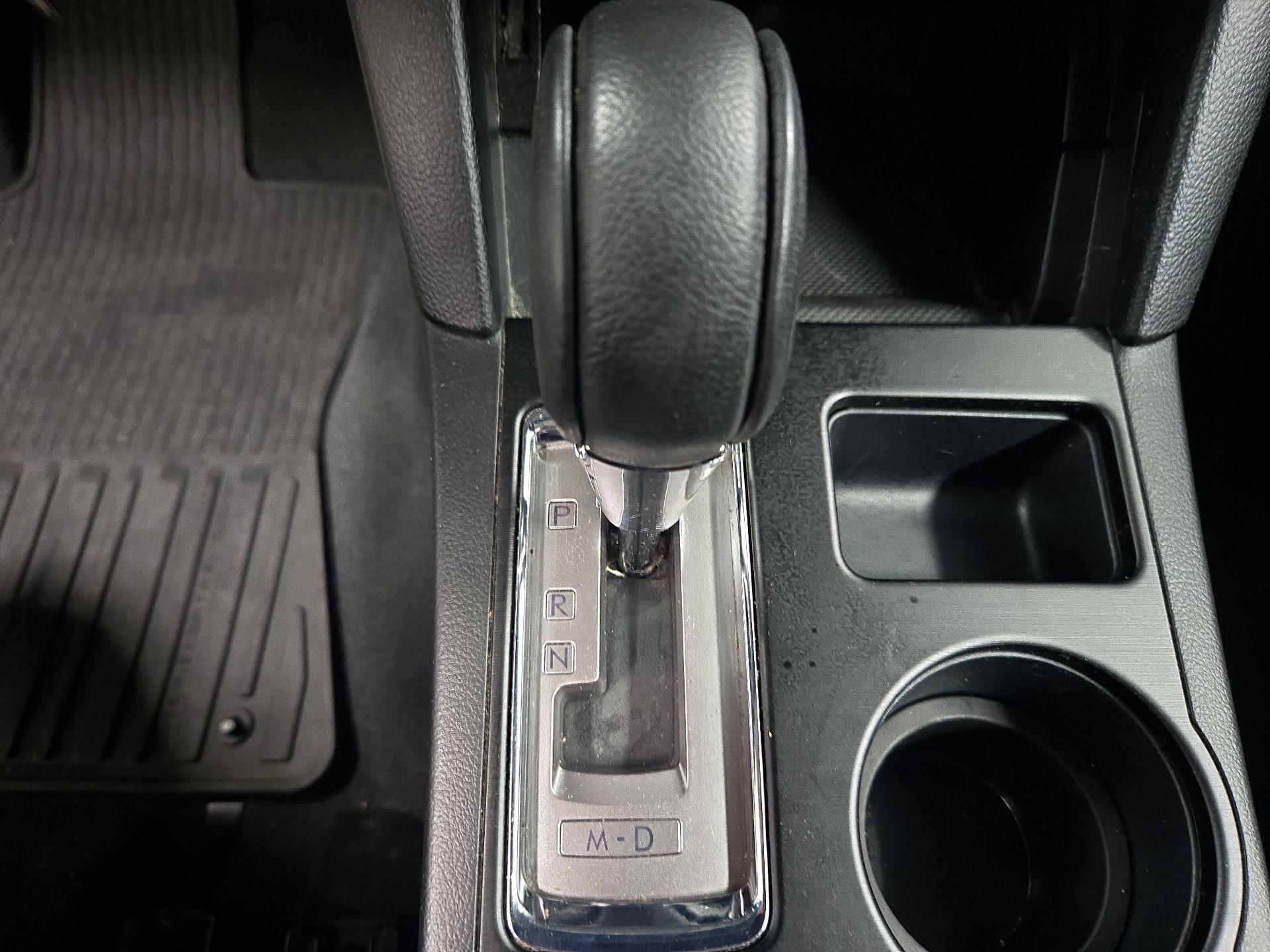 Thumbnail: 2015 Subaru Legacy - 17