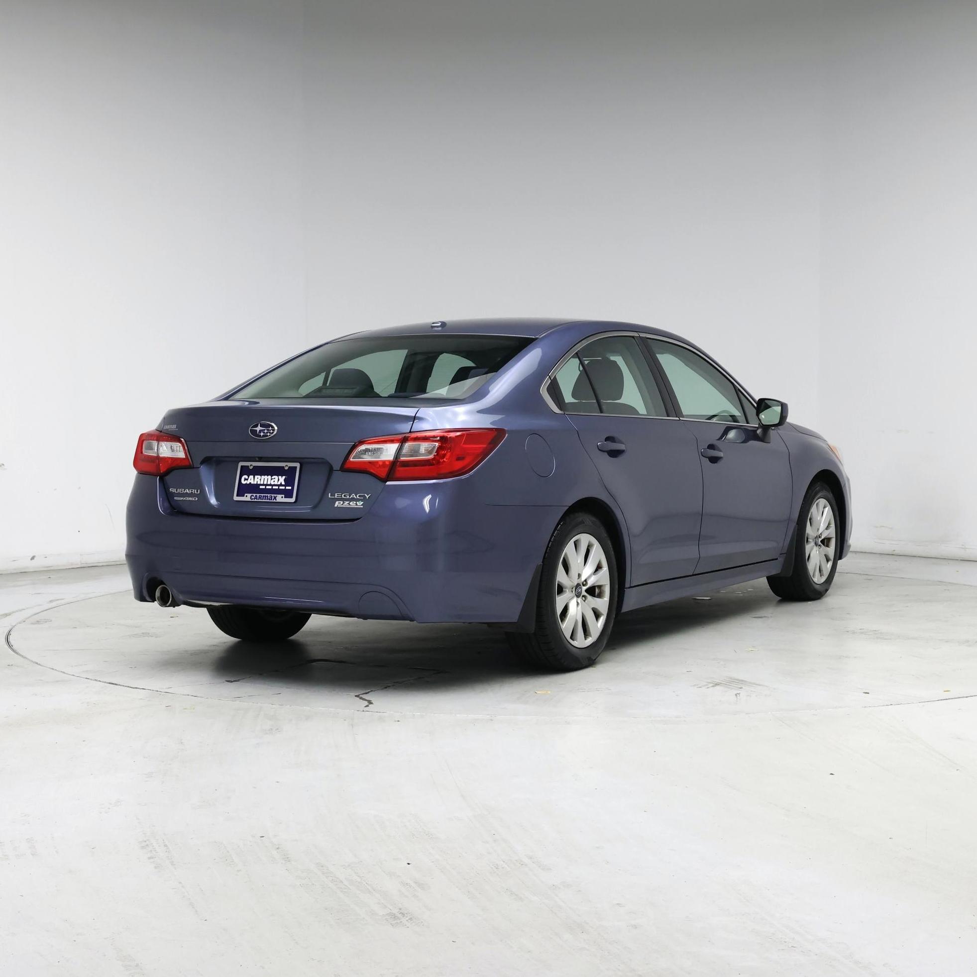Thumbnail: 2015 Subaru Legacy - 4